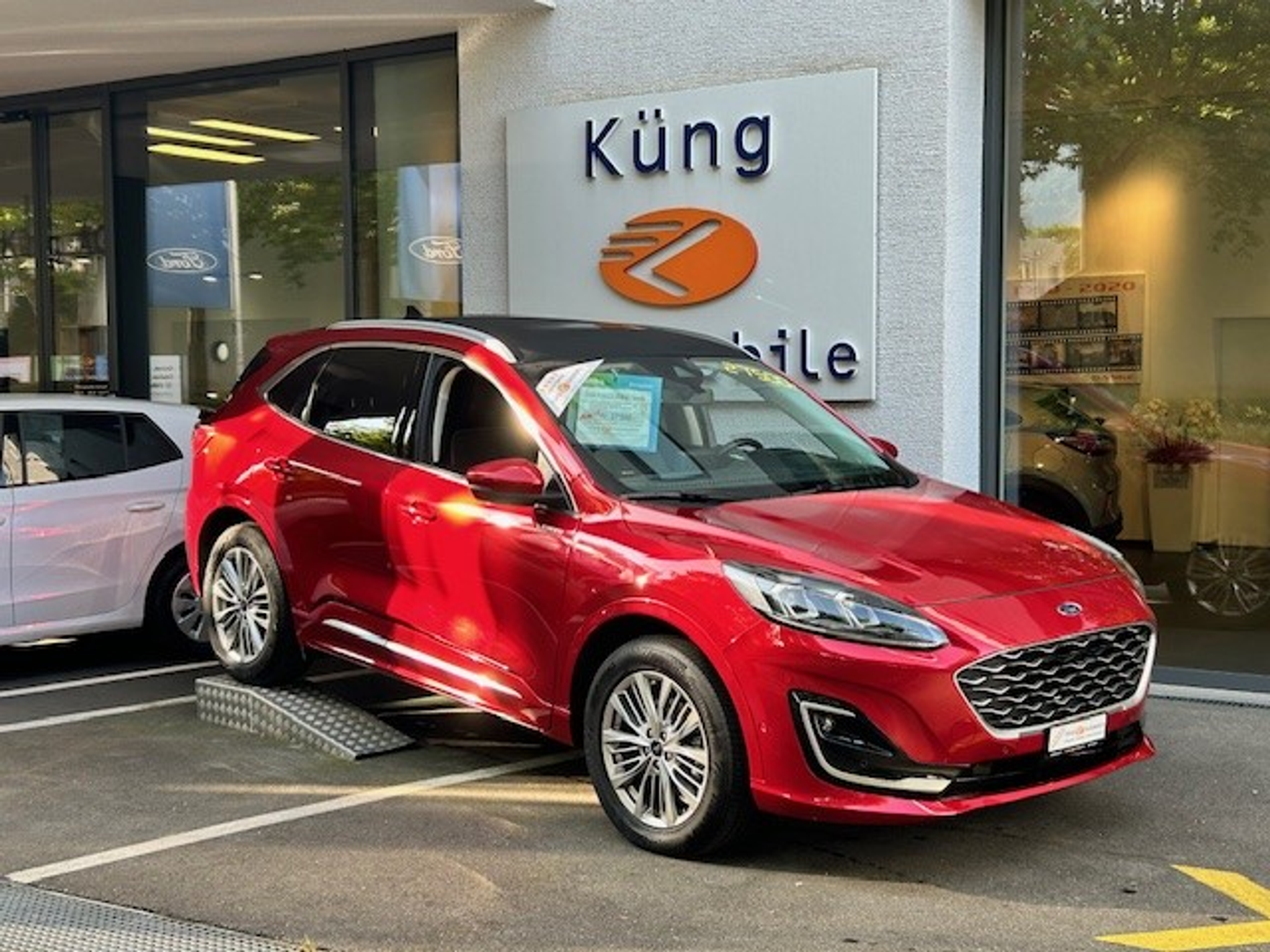 car-image-0