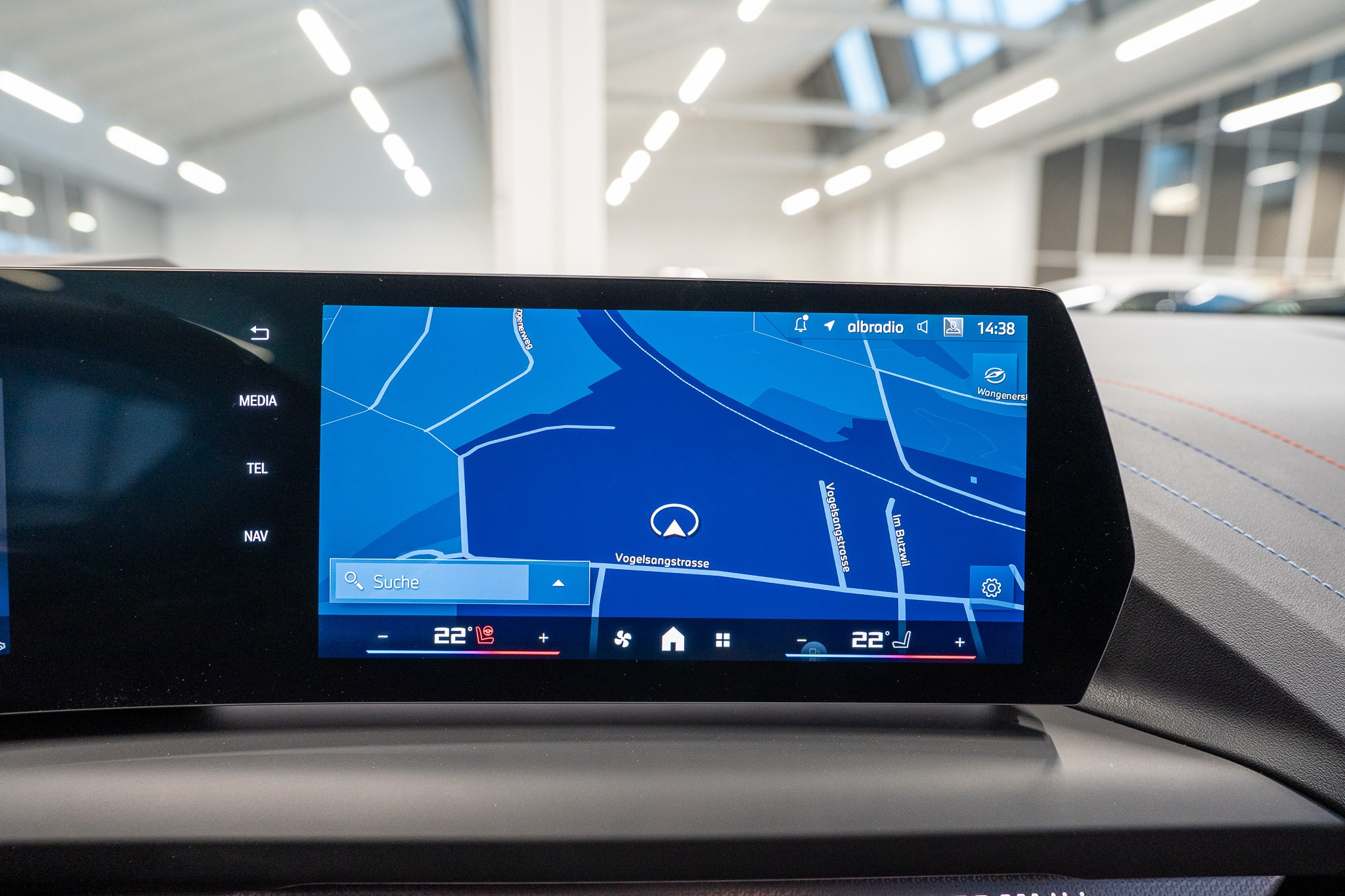 listing desktop thumbnail image 19