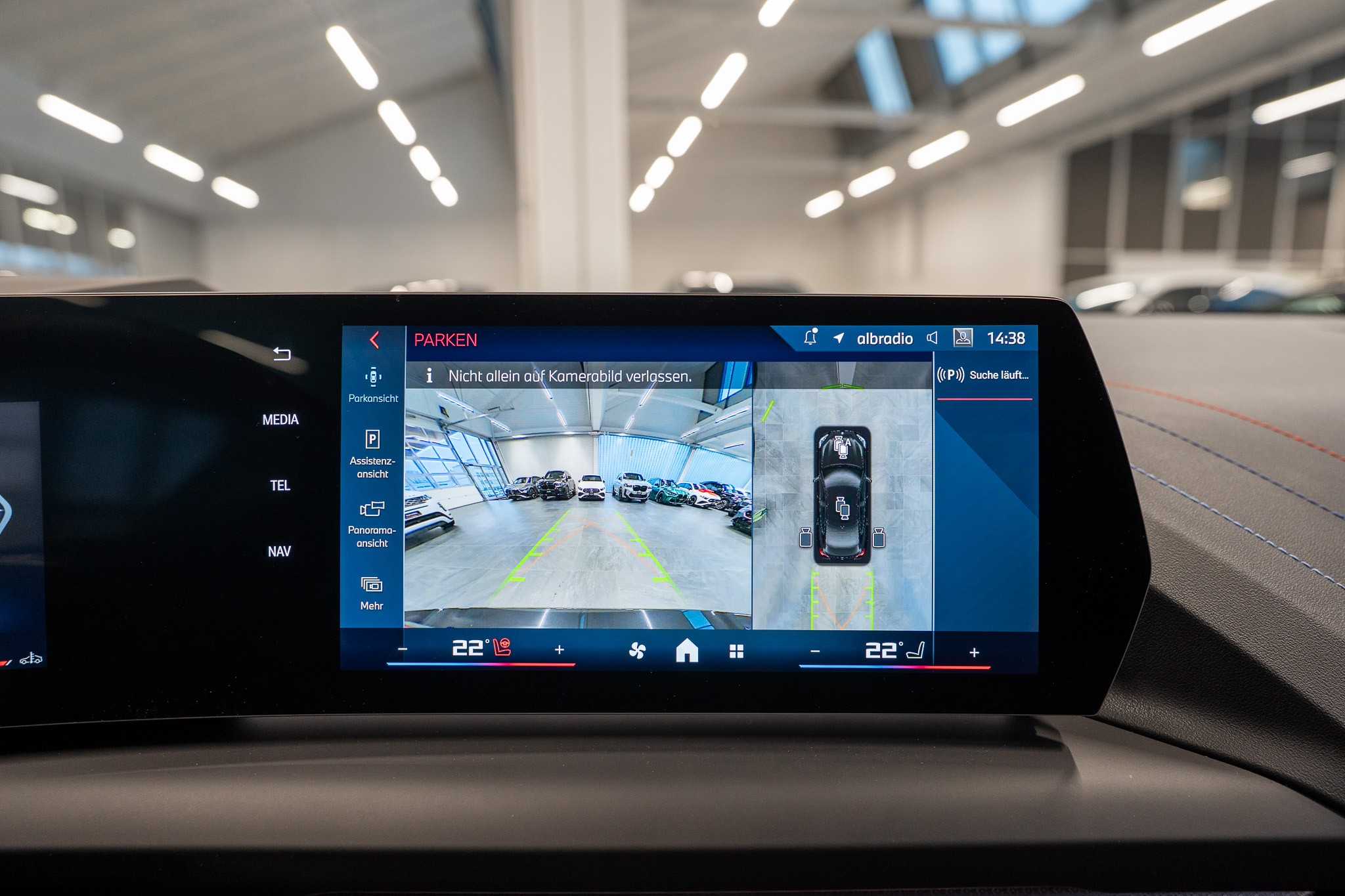 listing desktop thumbnail image 20