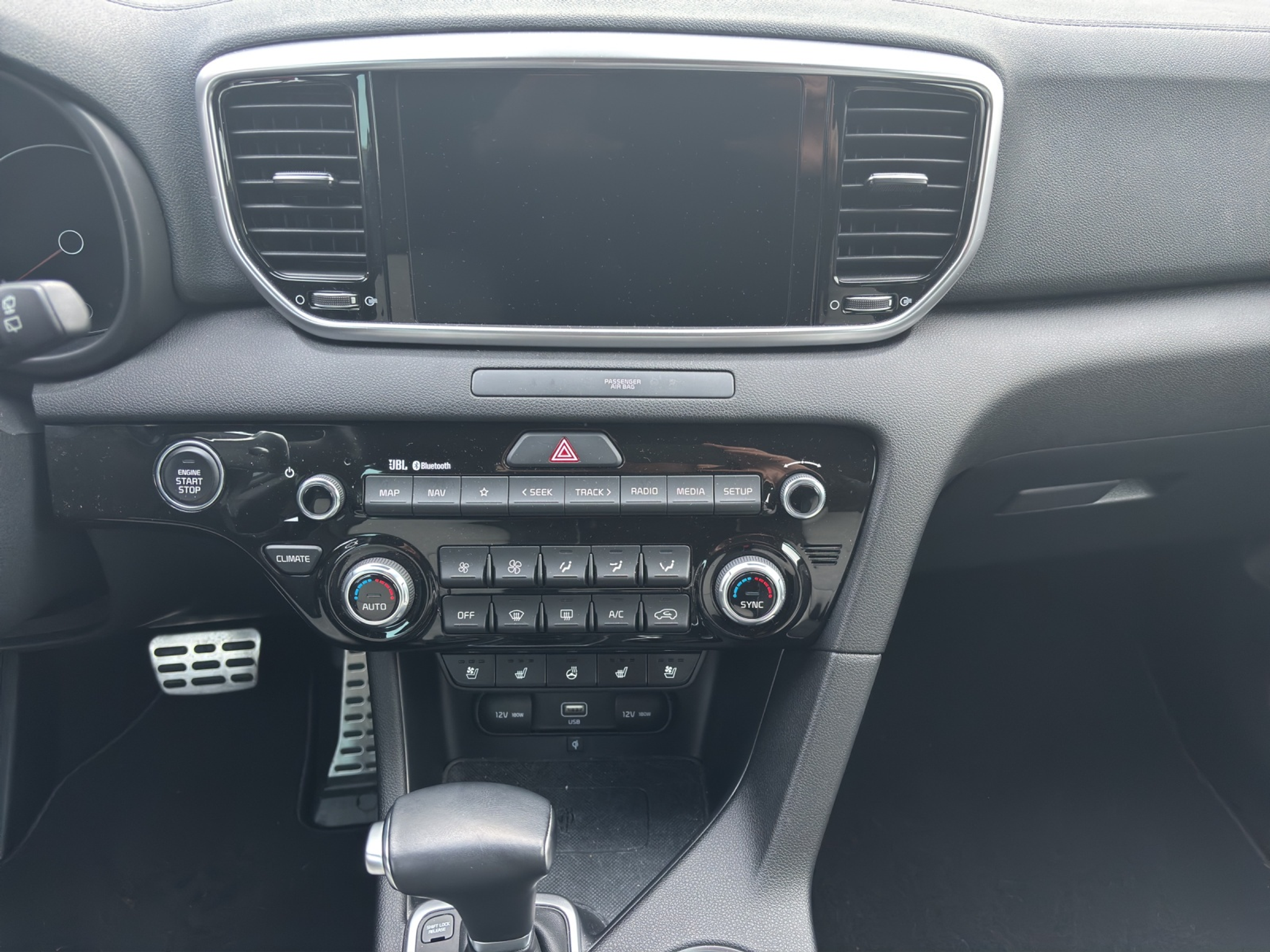 listing desktop thumbnail image 11