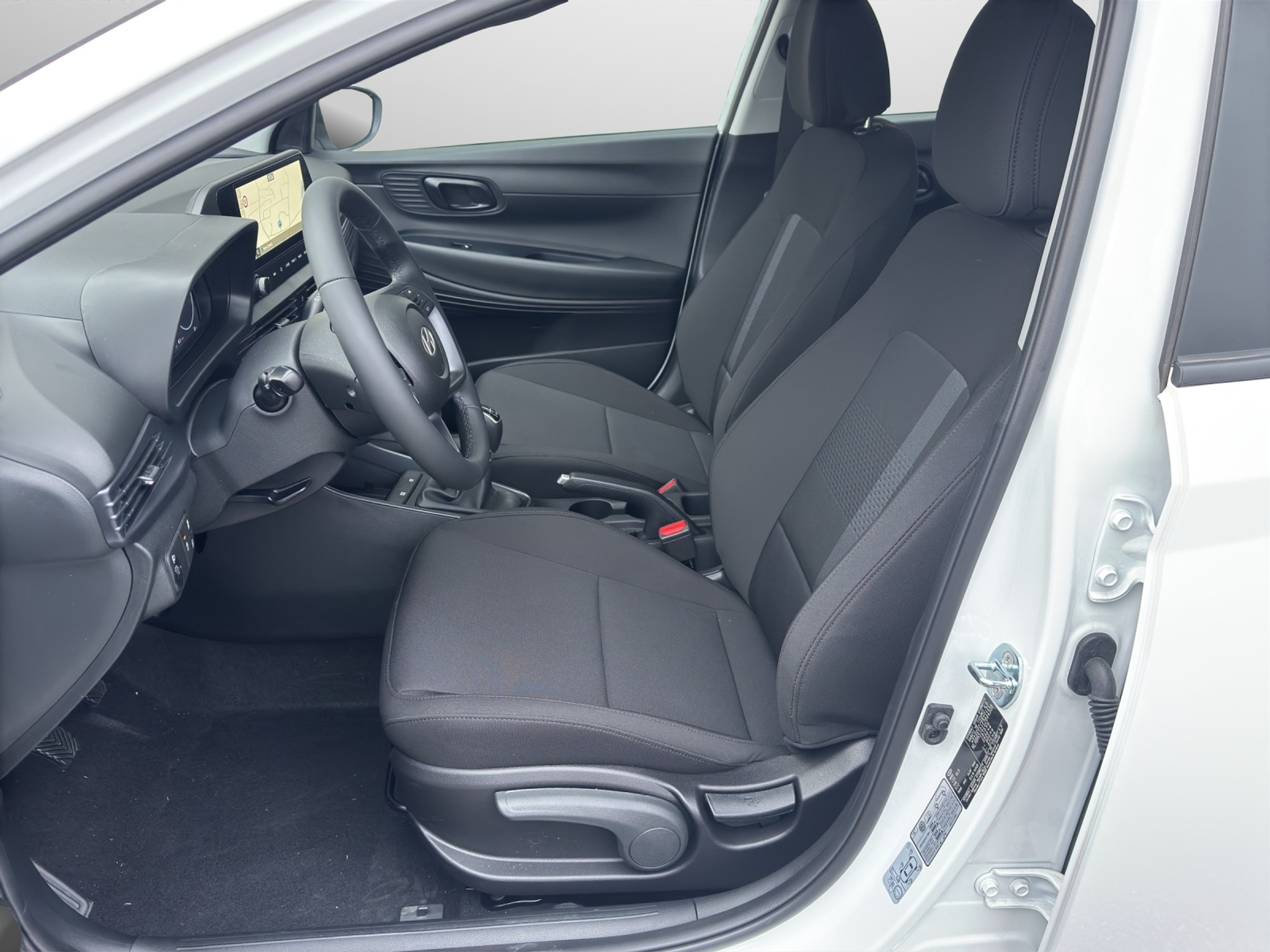 listing desktop thumbnail image 4