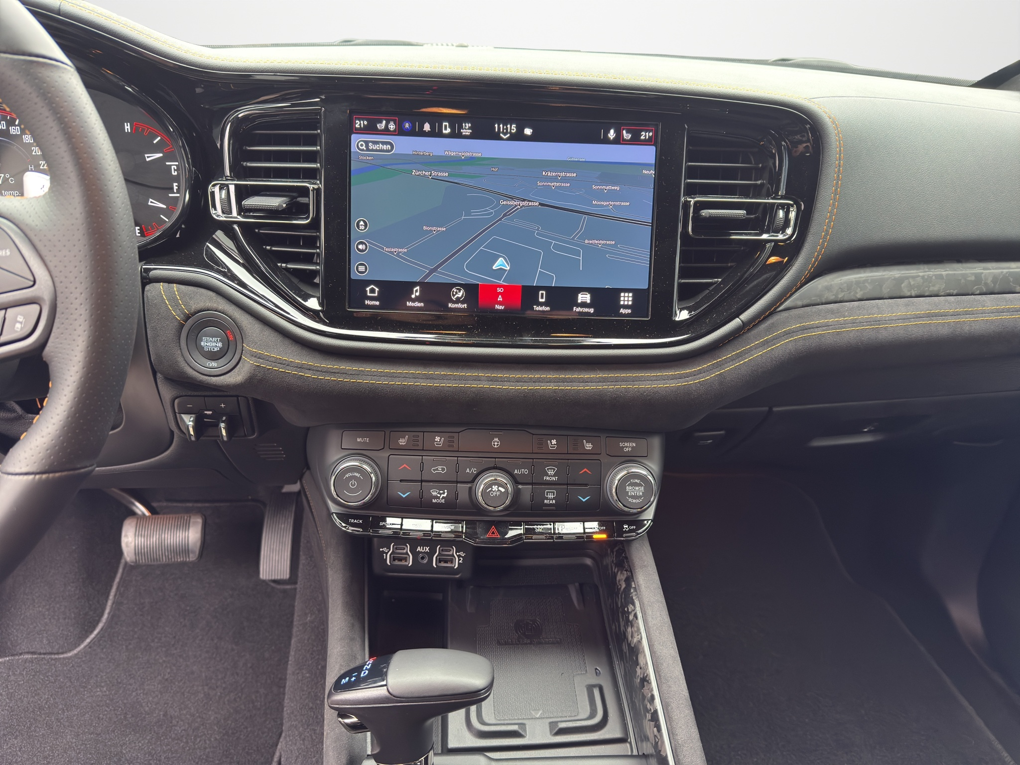 listing desktop thumbnail image 11