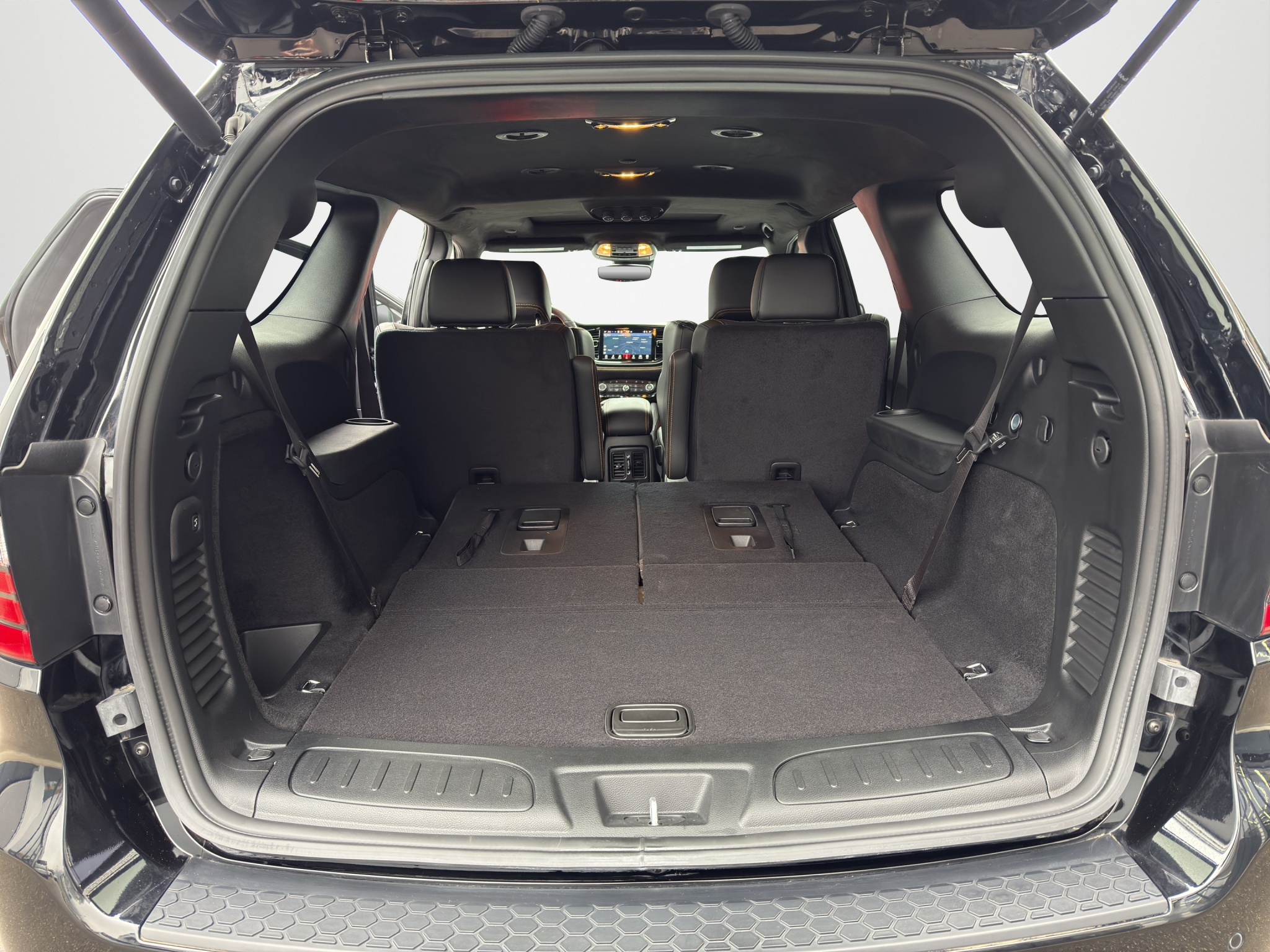 listing desktop thumbnail image 15