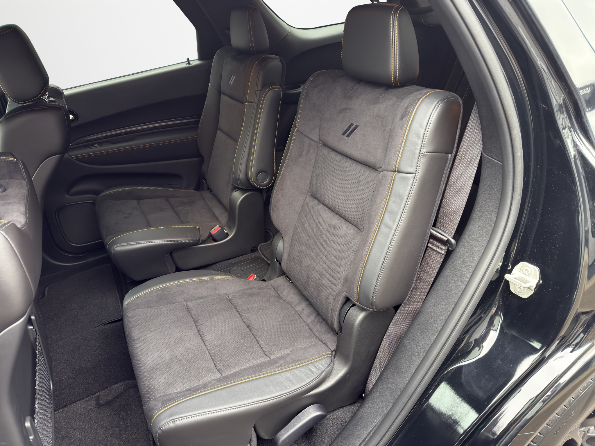 listing desktop thumbnail image 14