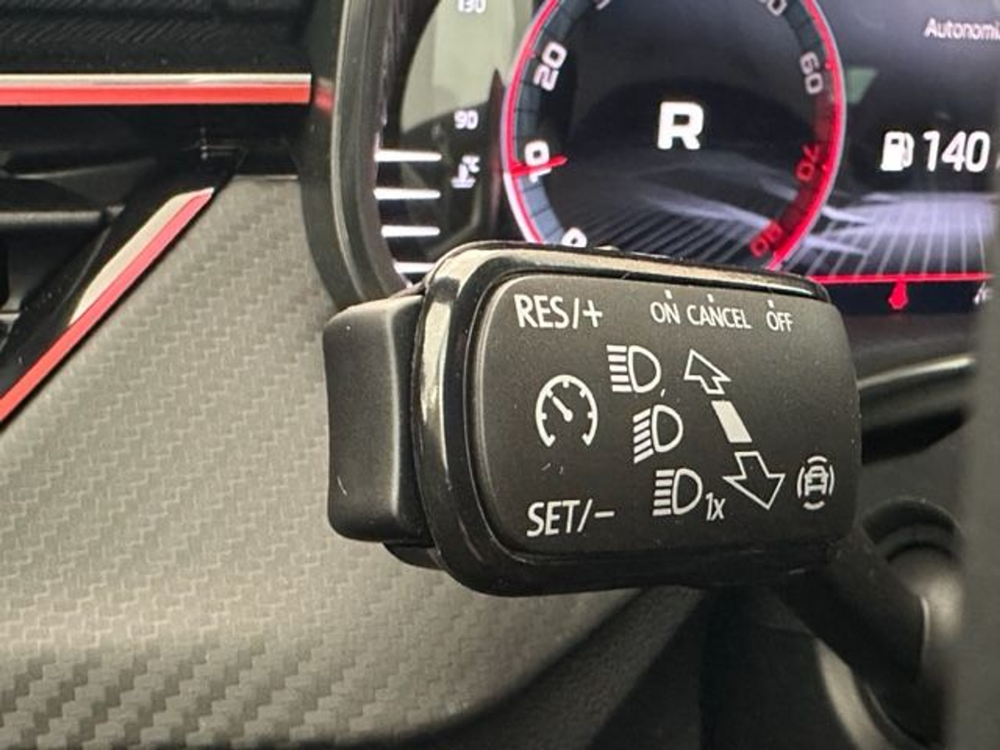 listing desktop thumbnail image 12