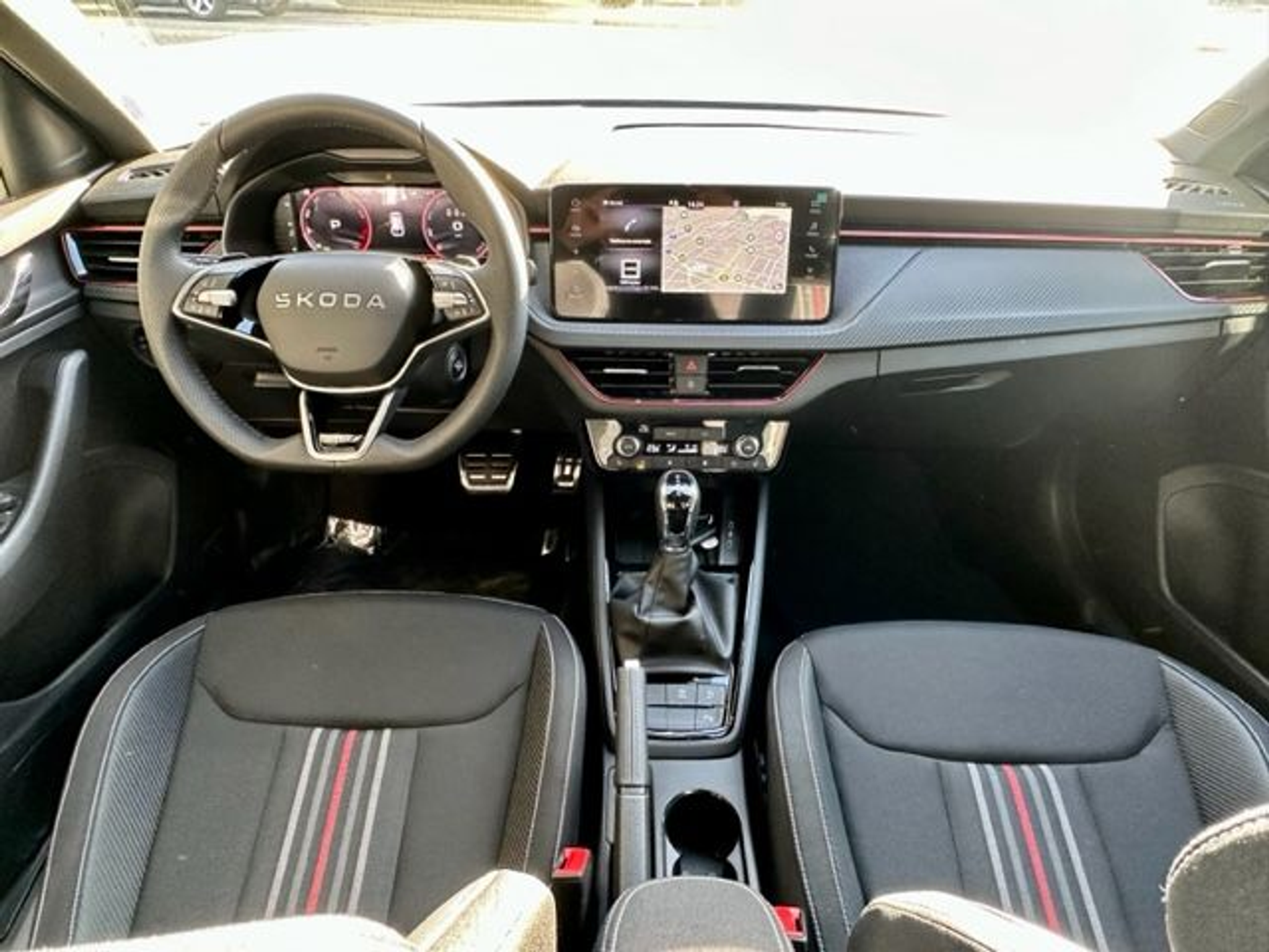 listing desktop thumbnail image 8