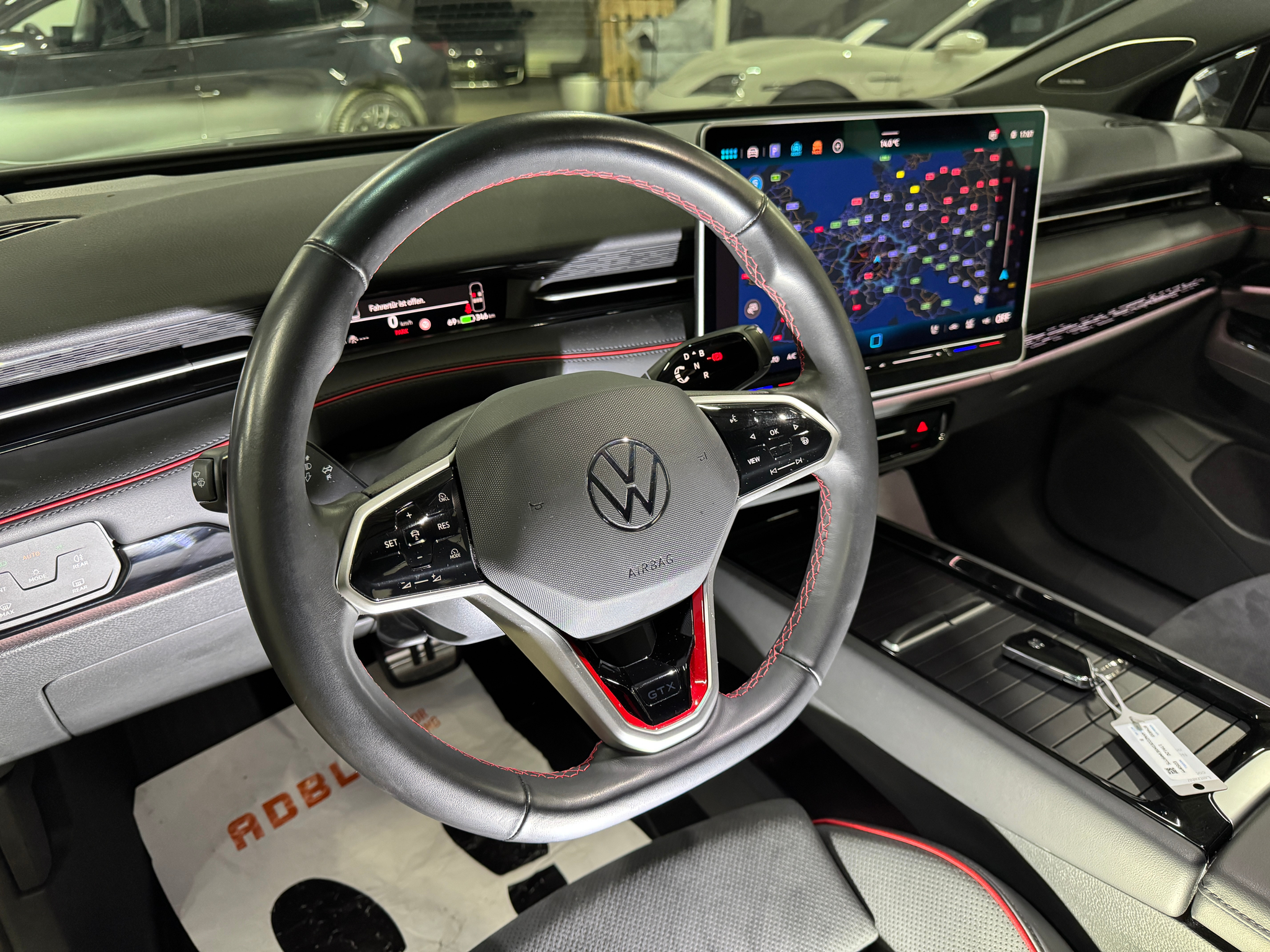 listing desktop thumbnail image 13