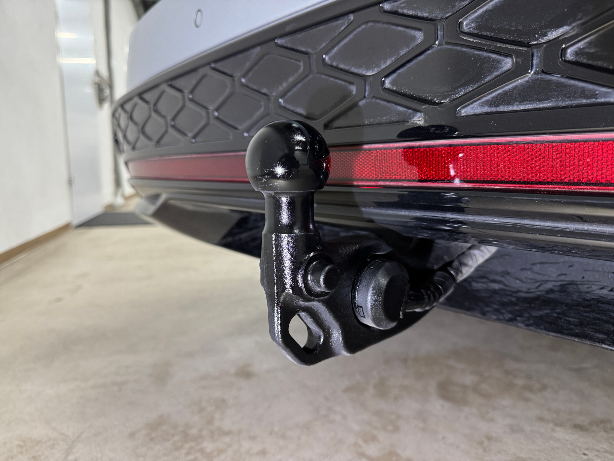 listing desktop thumbnail image 7