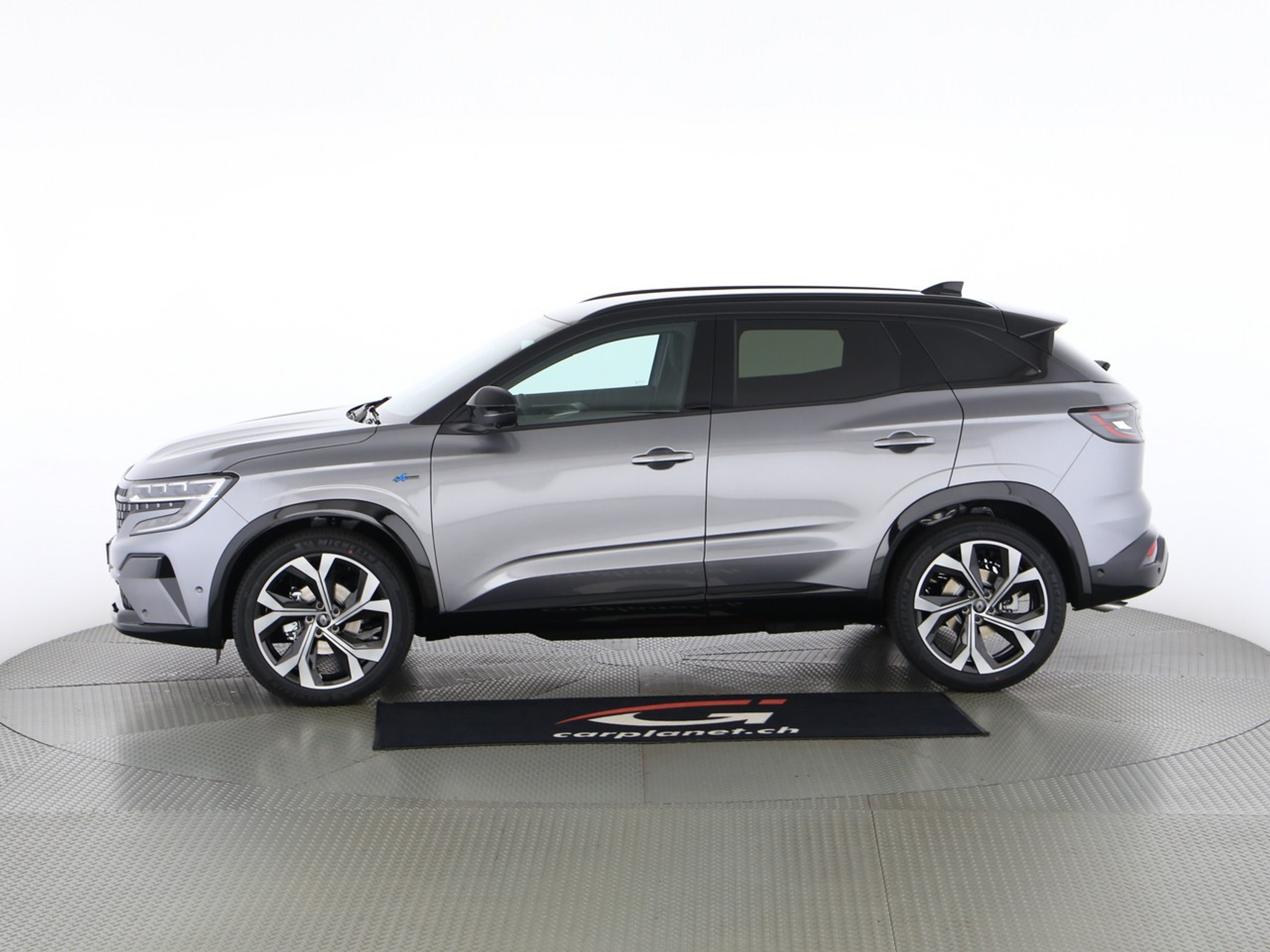 listing desktop thumbnail image 1