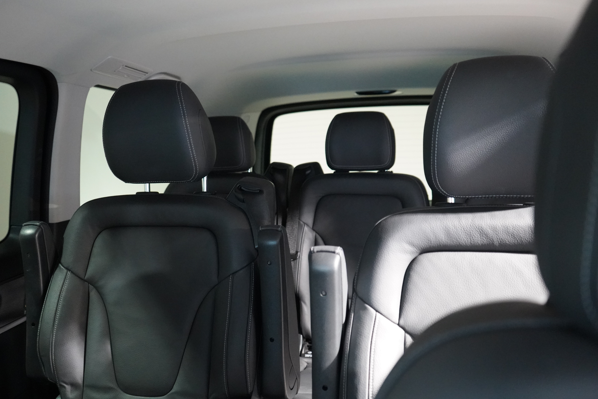 listing desktop thumbnail image 16