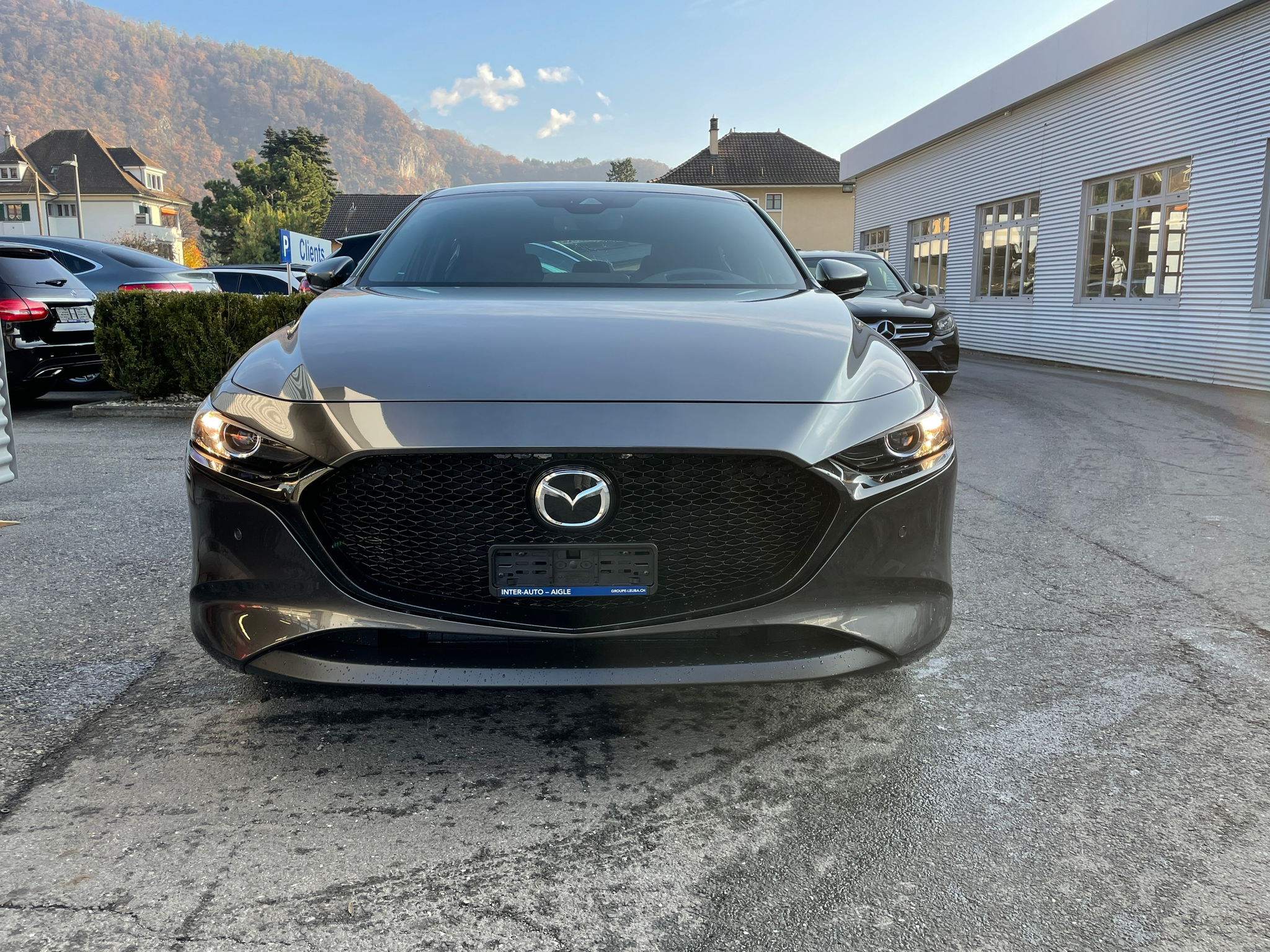 car-image-1