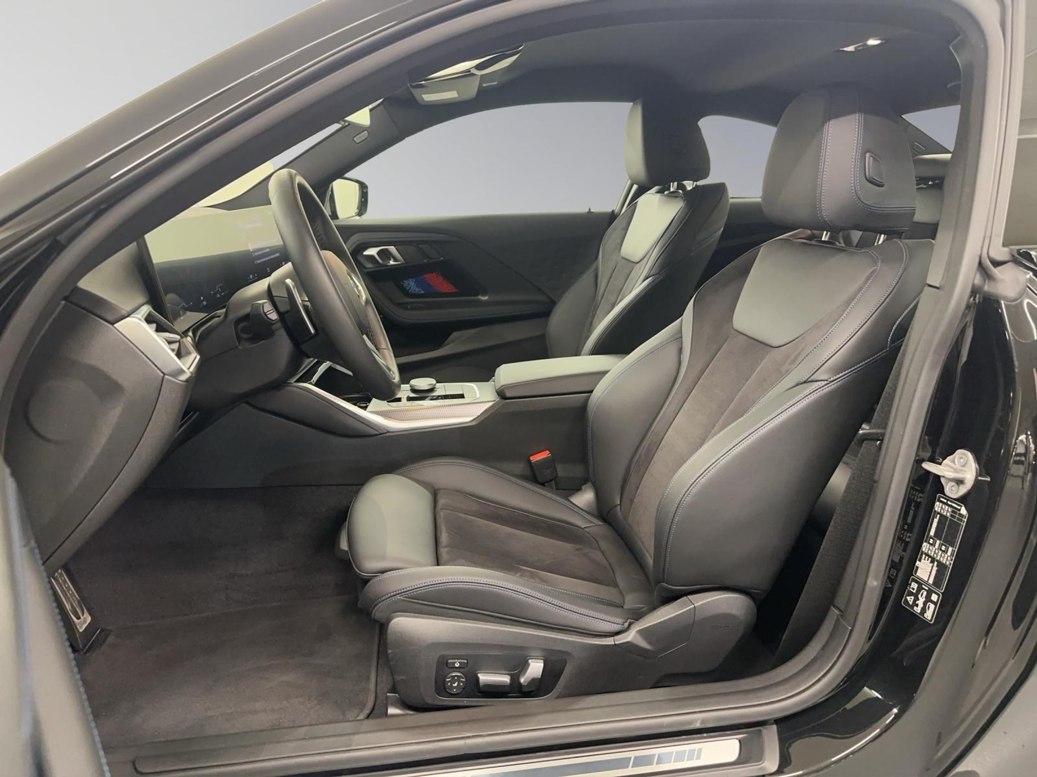 listing desktop thumbnail image 10