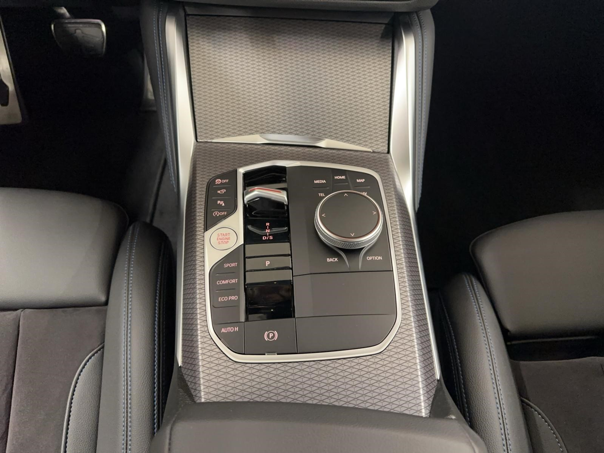 listing desktop thumbnail image 15