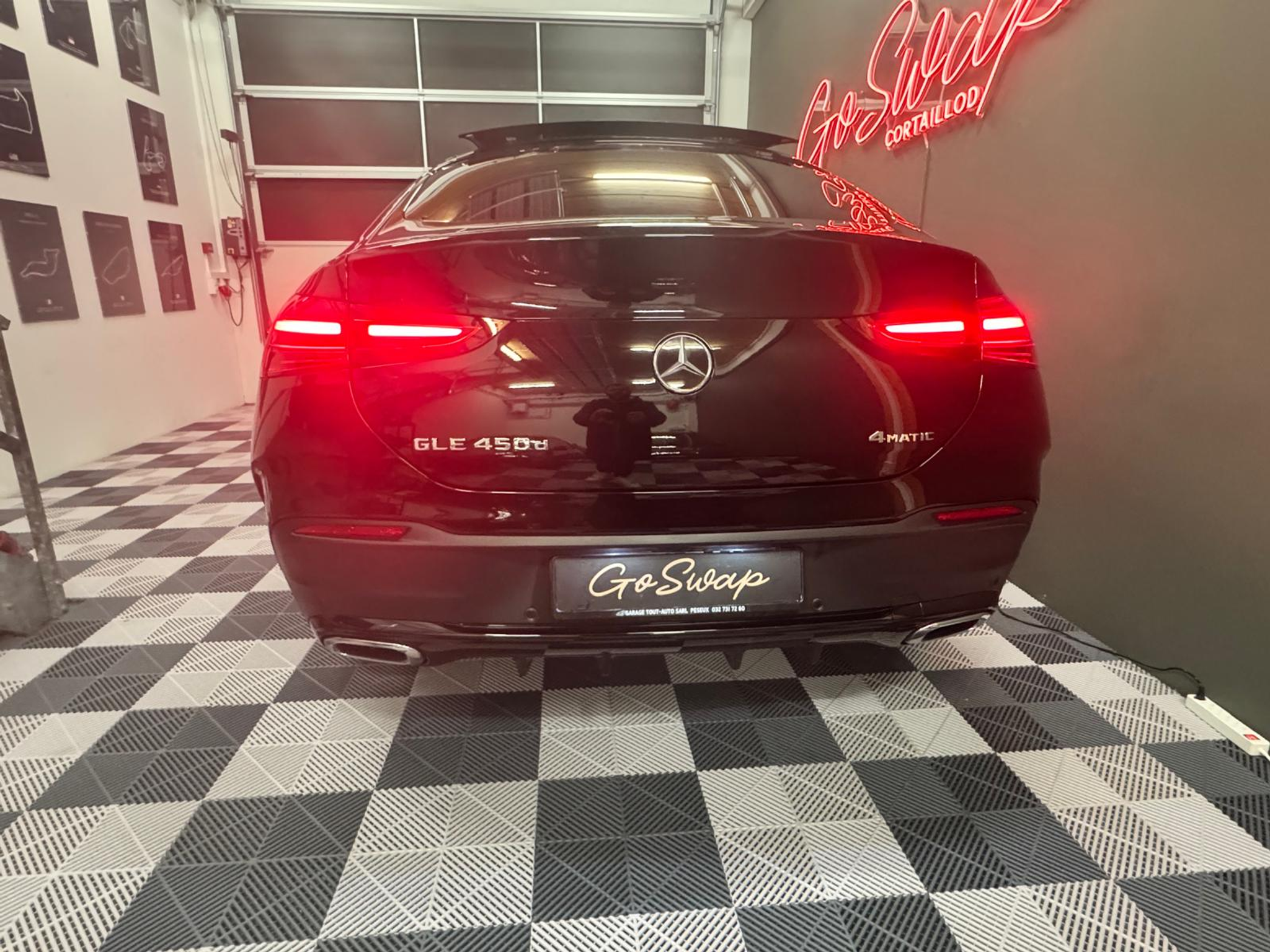 listing desktop thumbnail image 4