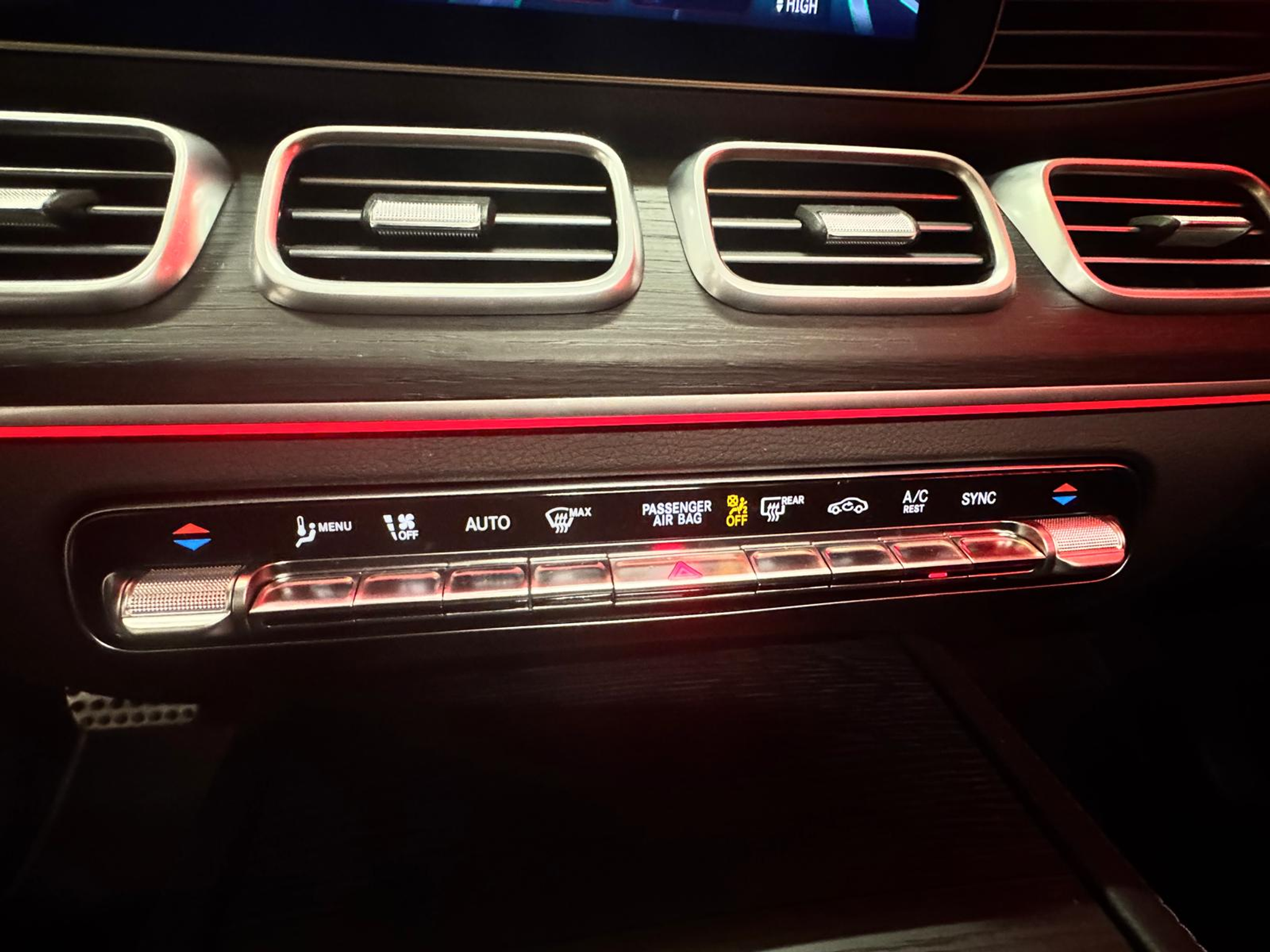 listing desktop thumbnail image 22