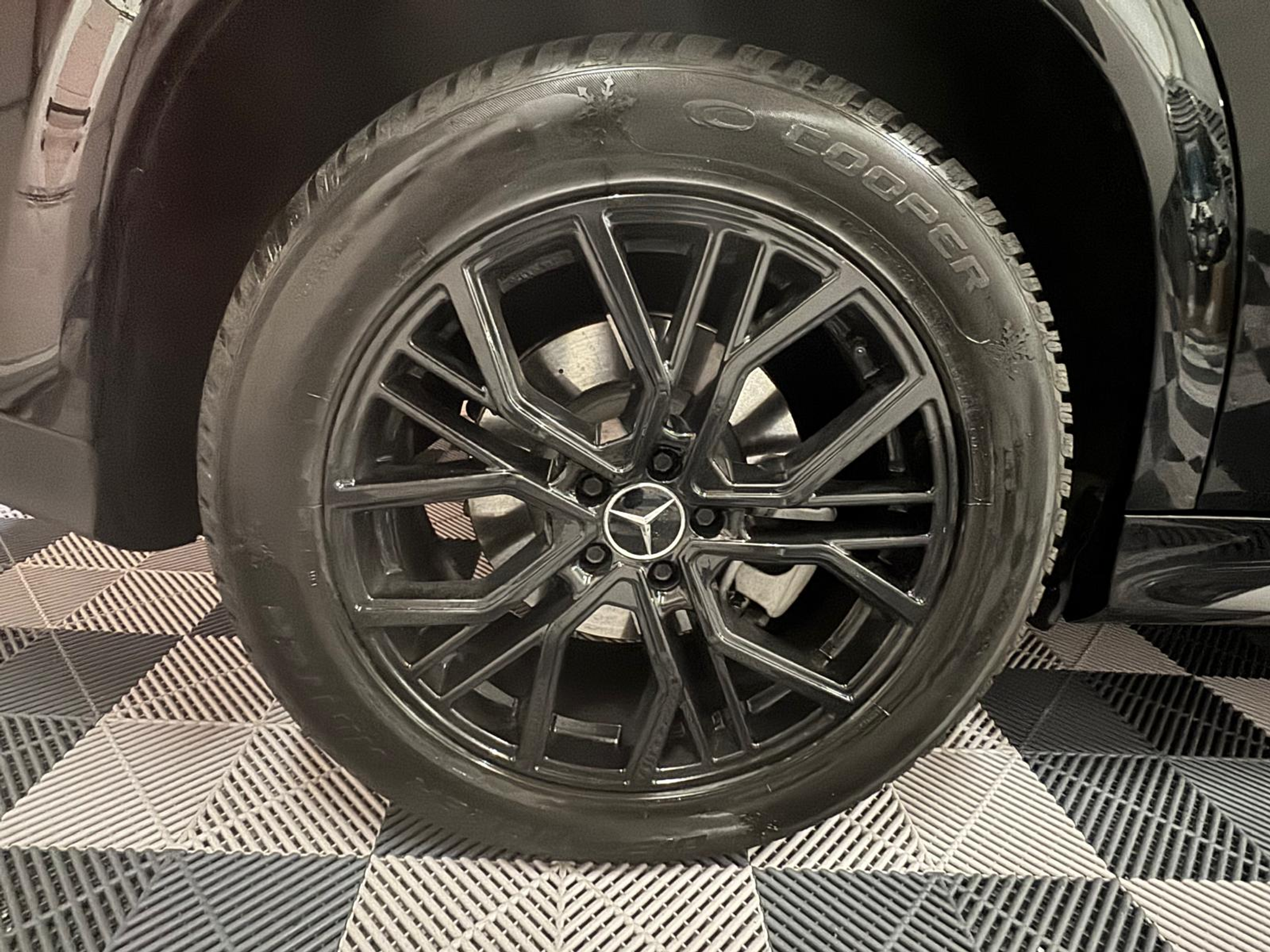 listing desktop thumbnail image 27