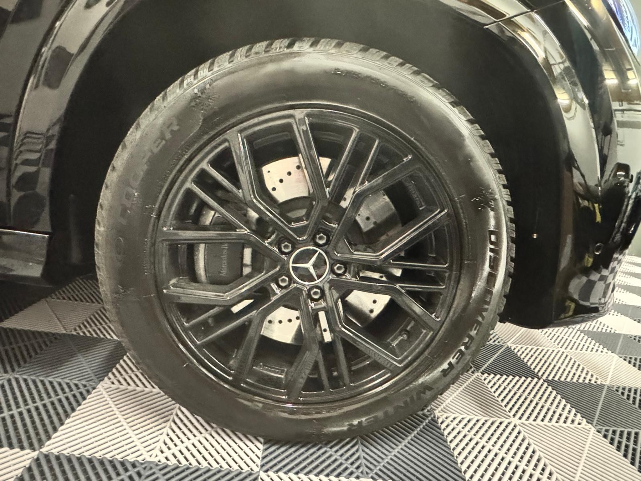 listing desktop thumbnail image 28