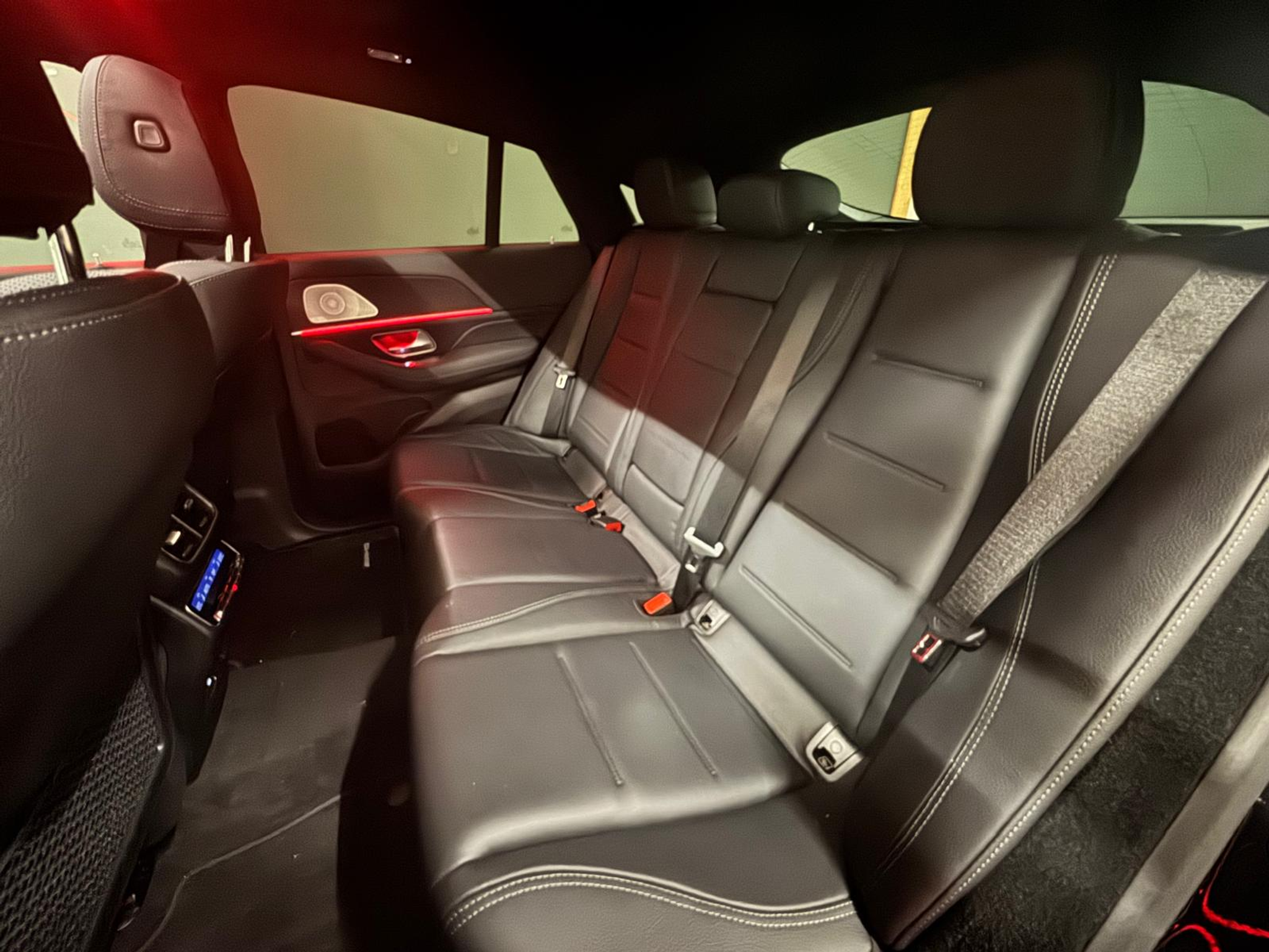 listing desktop thumbnail image 12