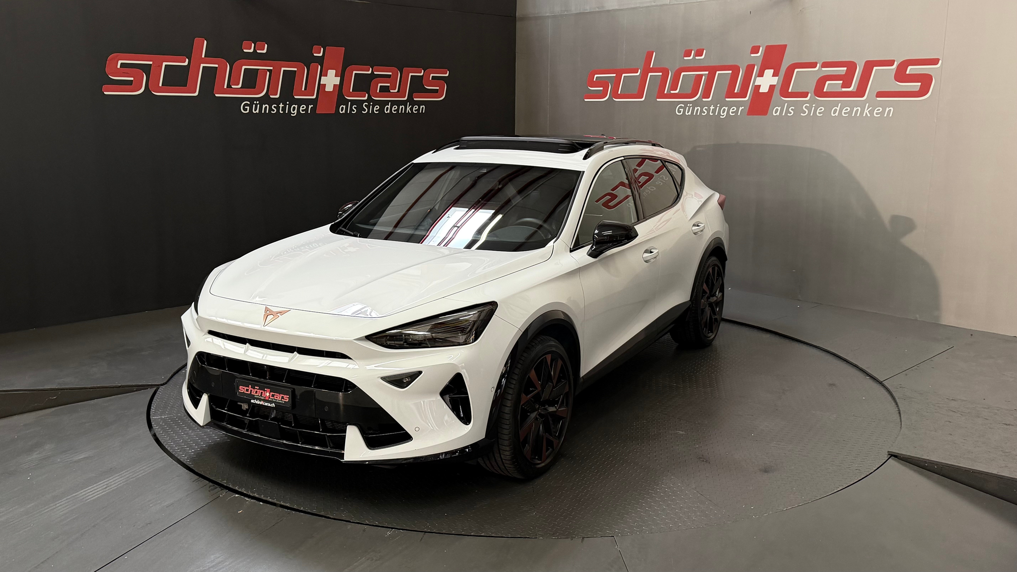 listing desktop thumbnail image 1