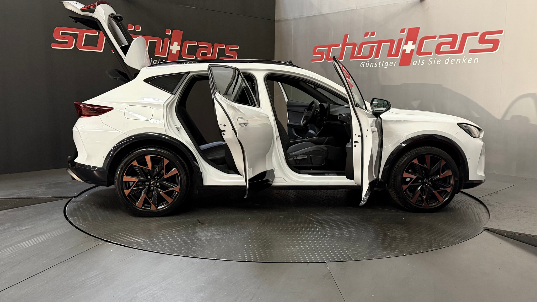 listing desktop thumbnail image 7