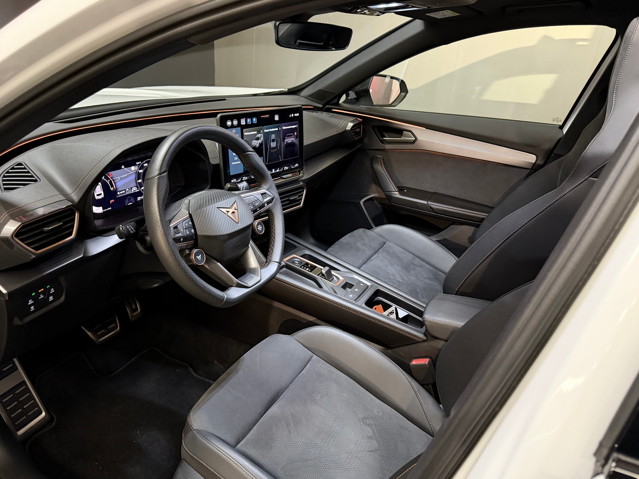 listing desktop thumbnail image 14