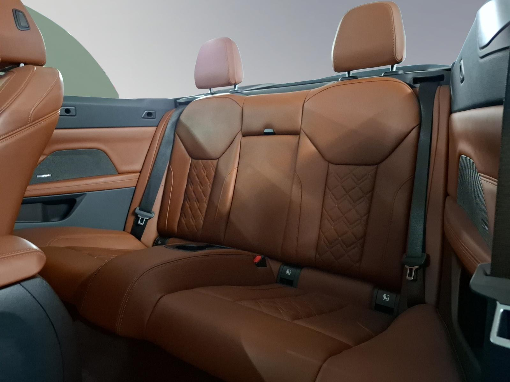 listing desktop thumbnail image 6