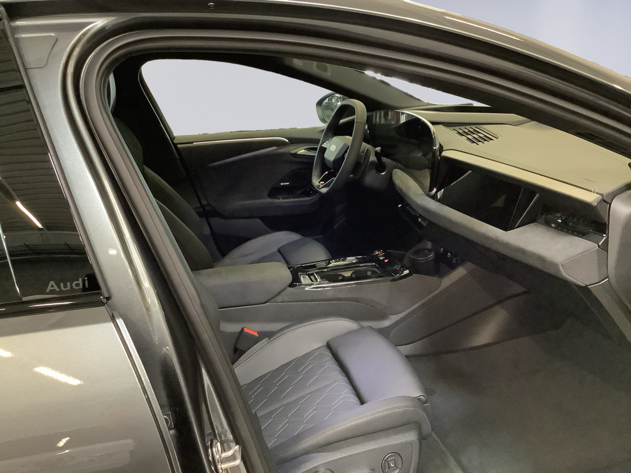 listing desktop thumbnail image 13