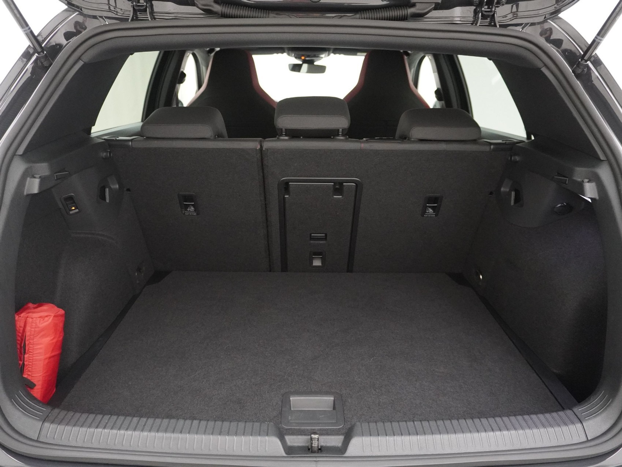 listing desktop thumbnail image 13