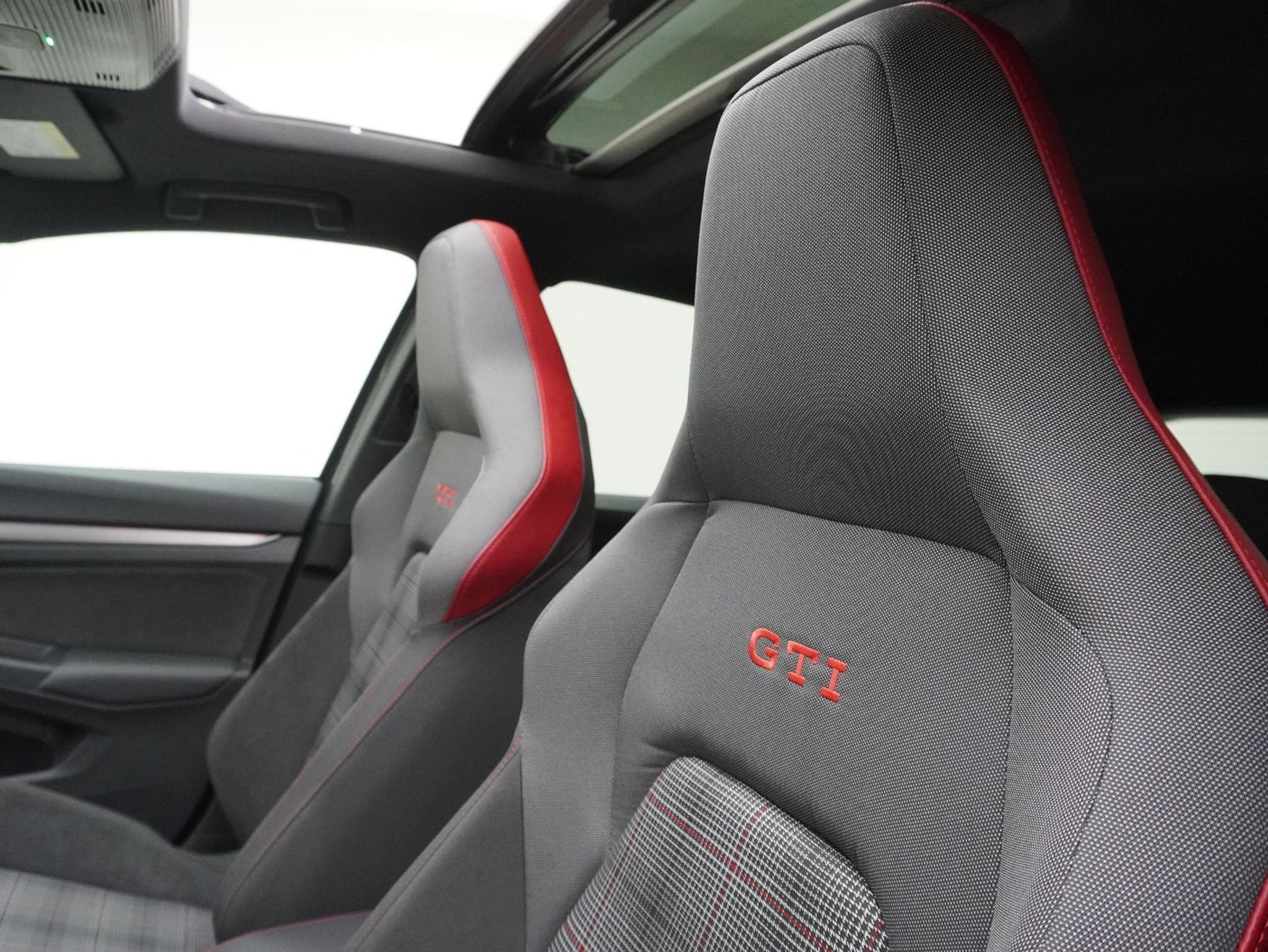 listing desktop thumbnail image 10