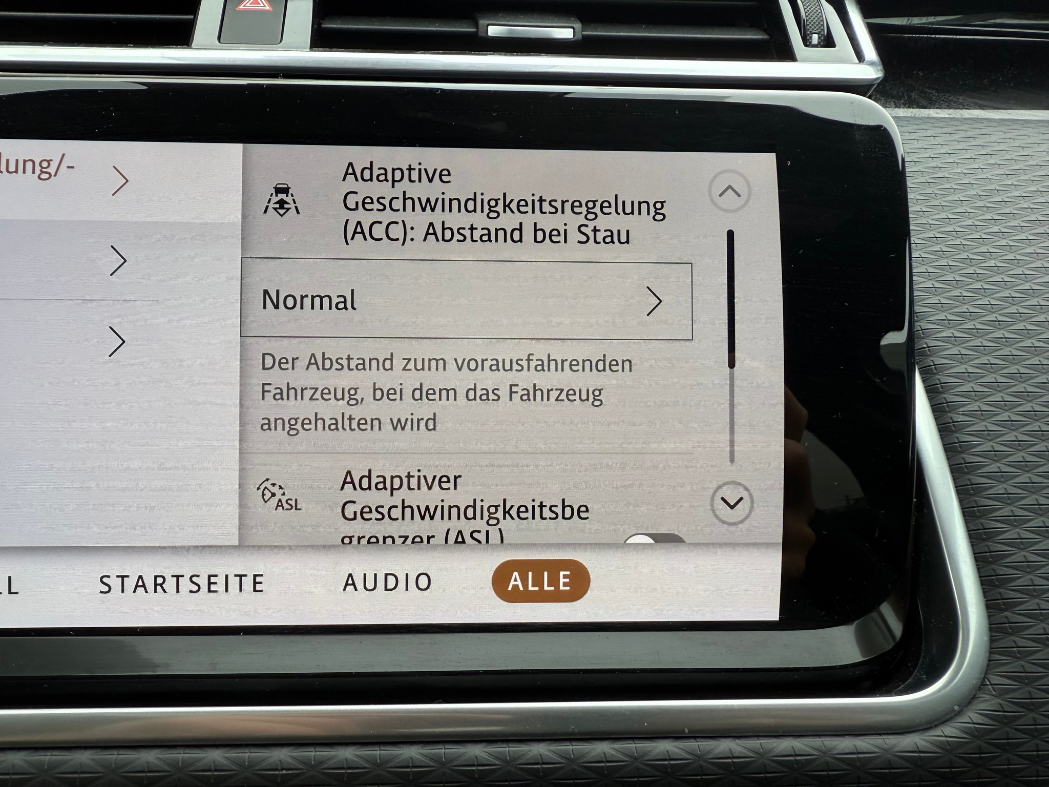 listing desktop thumbnail image 15