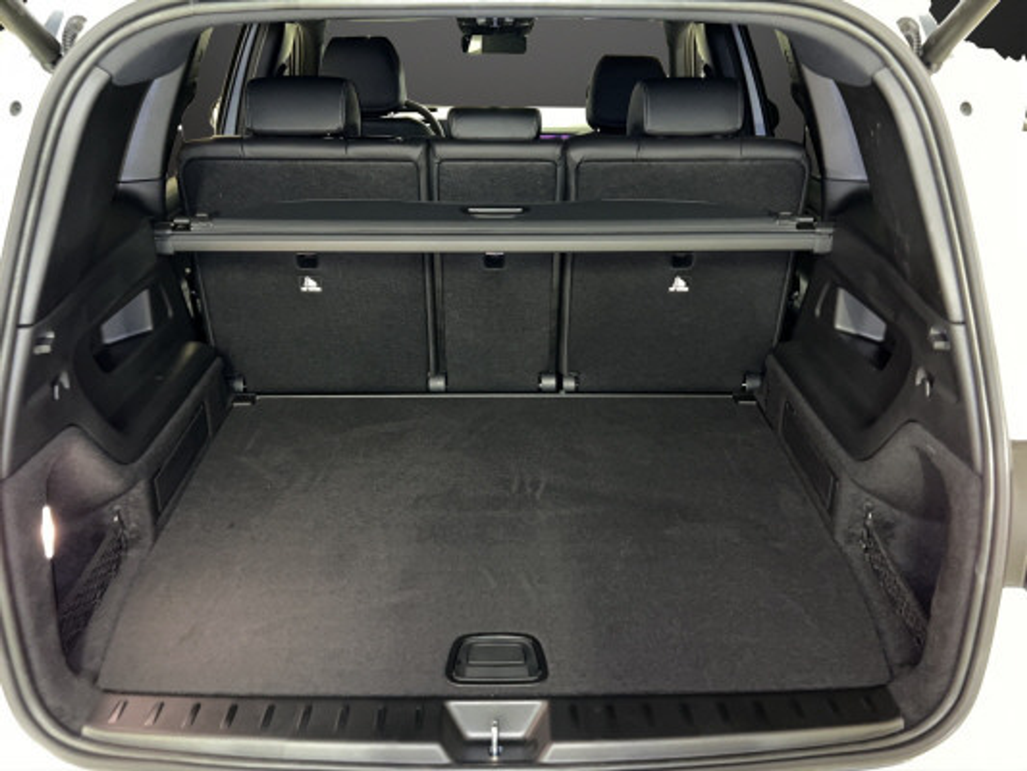 listing desktop thumbnail image 10