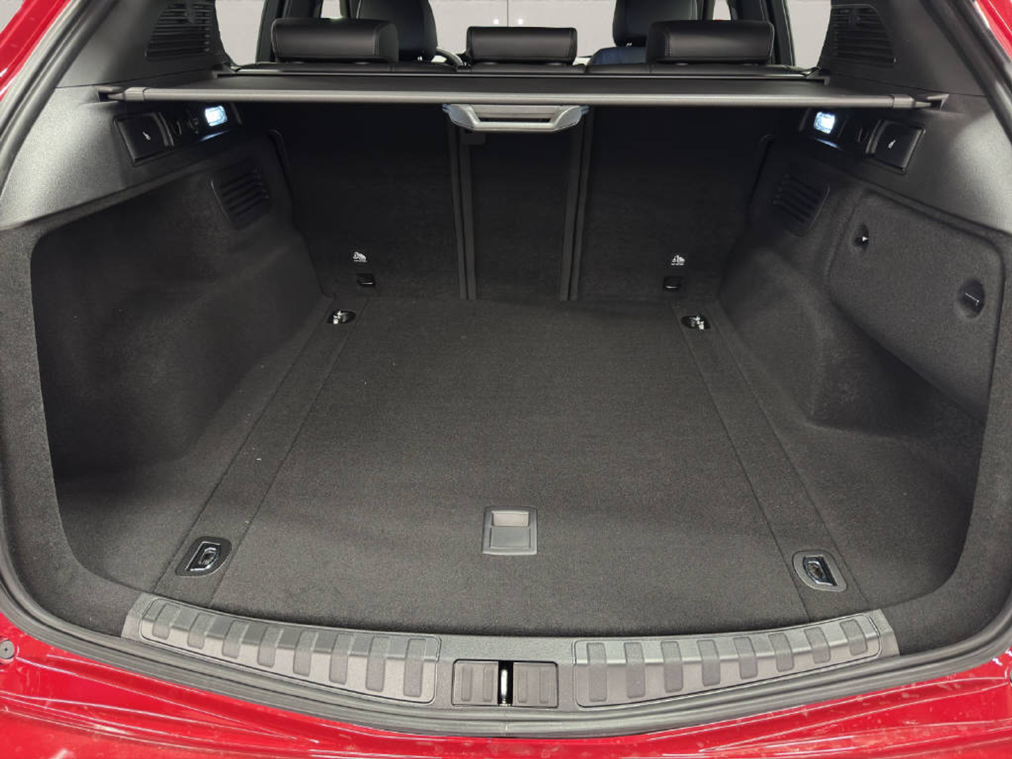 listing desktop thumbnail image 11