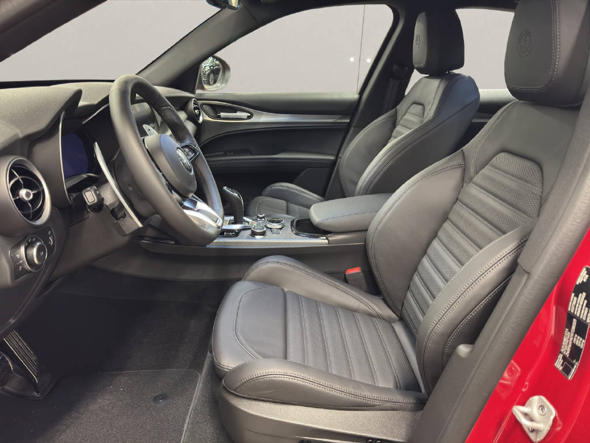 listing desktop thumbnail image 13