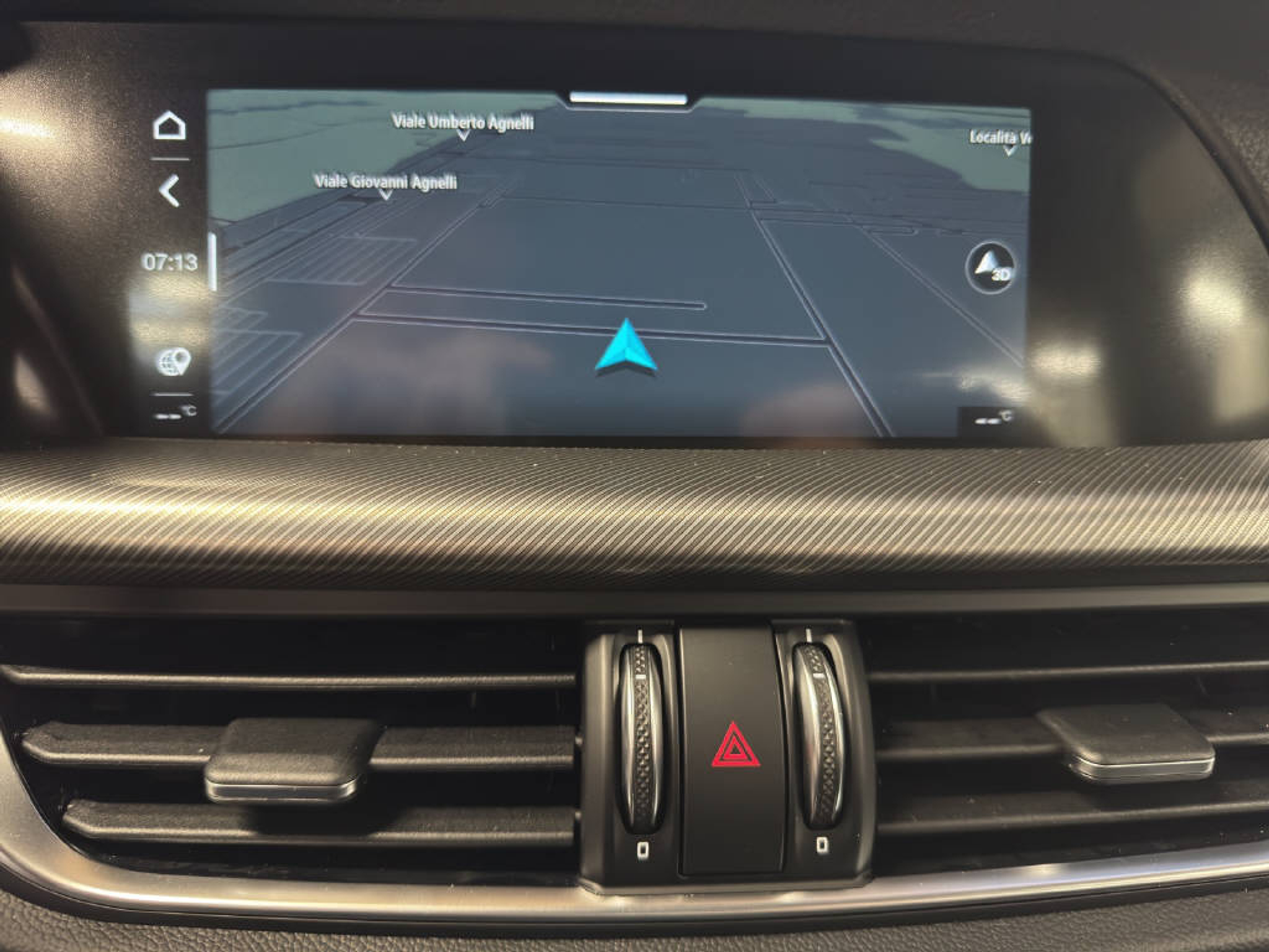 listing desktop thumbnail image 9