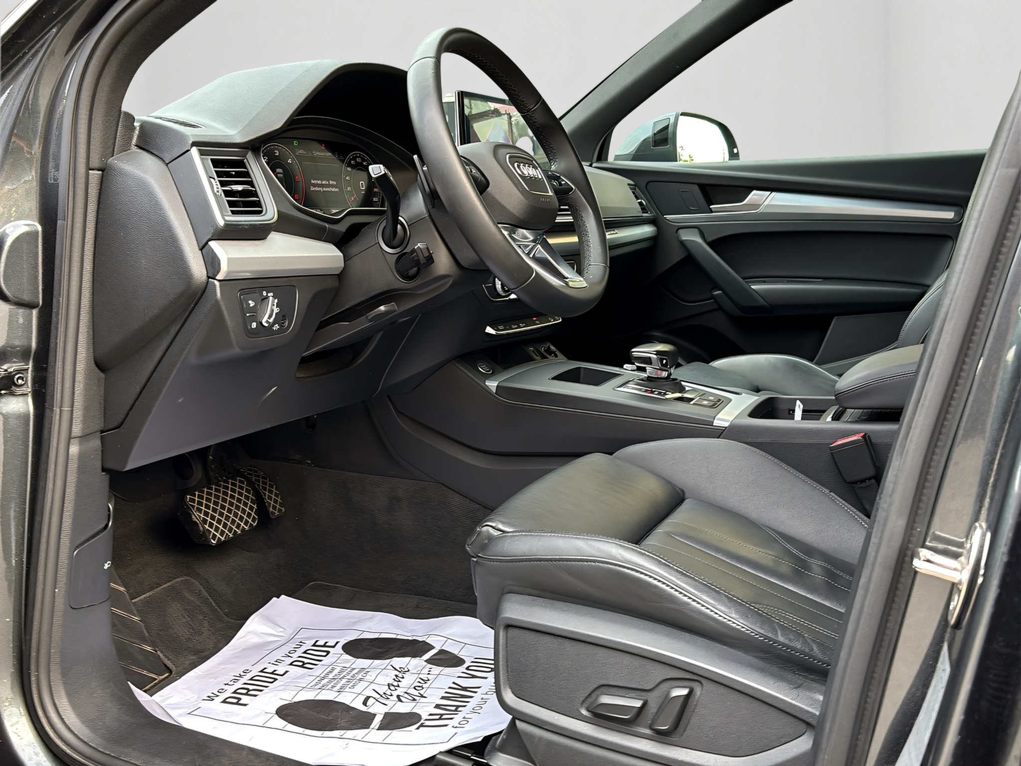 listing desktop thumbnail image 9