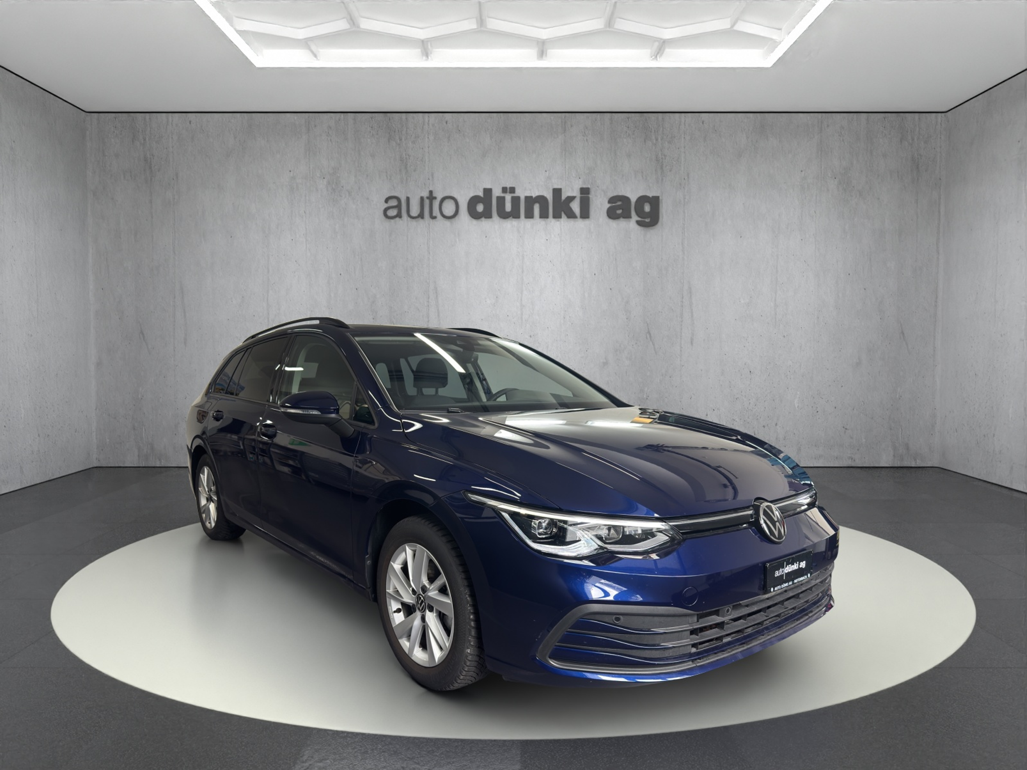 listing desktop thumbnail image 5