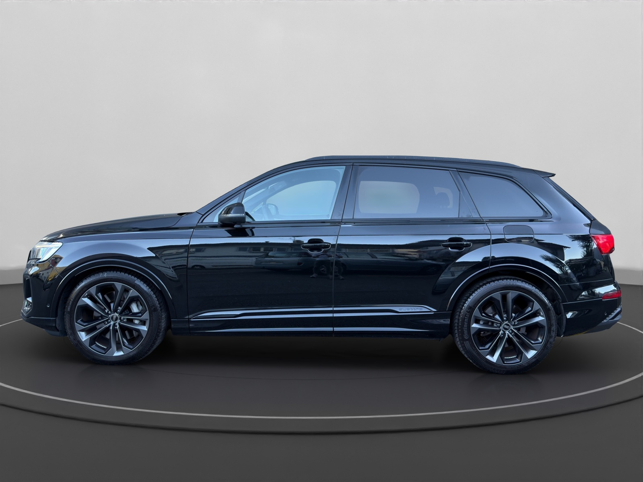 listing desktop thumbnail image 1