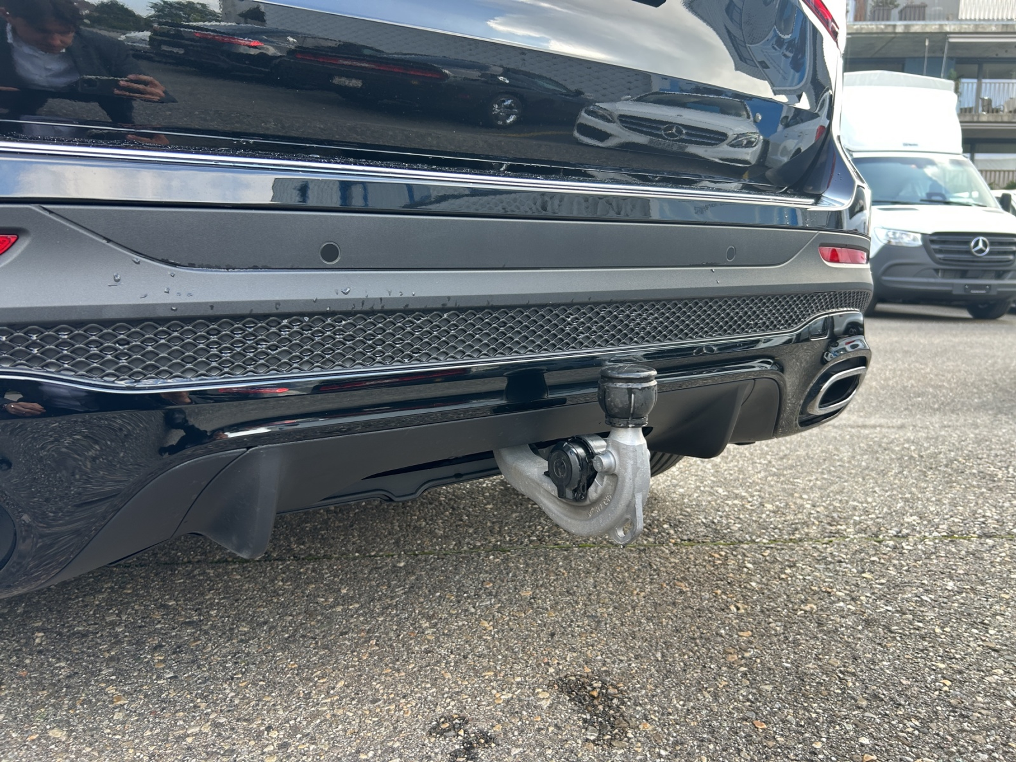 listing desktop thumbnail image 17