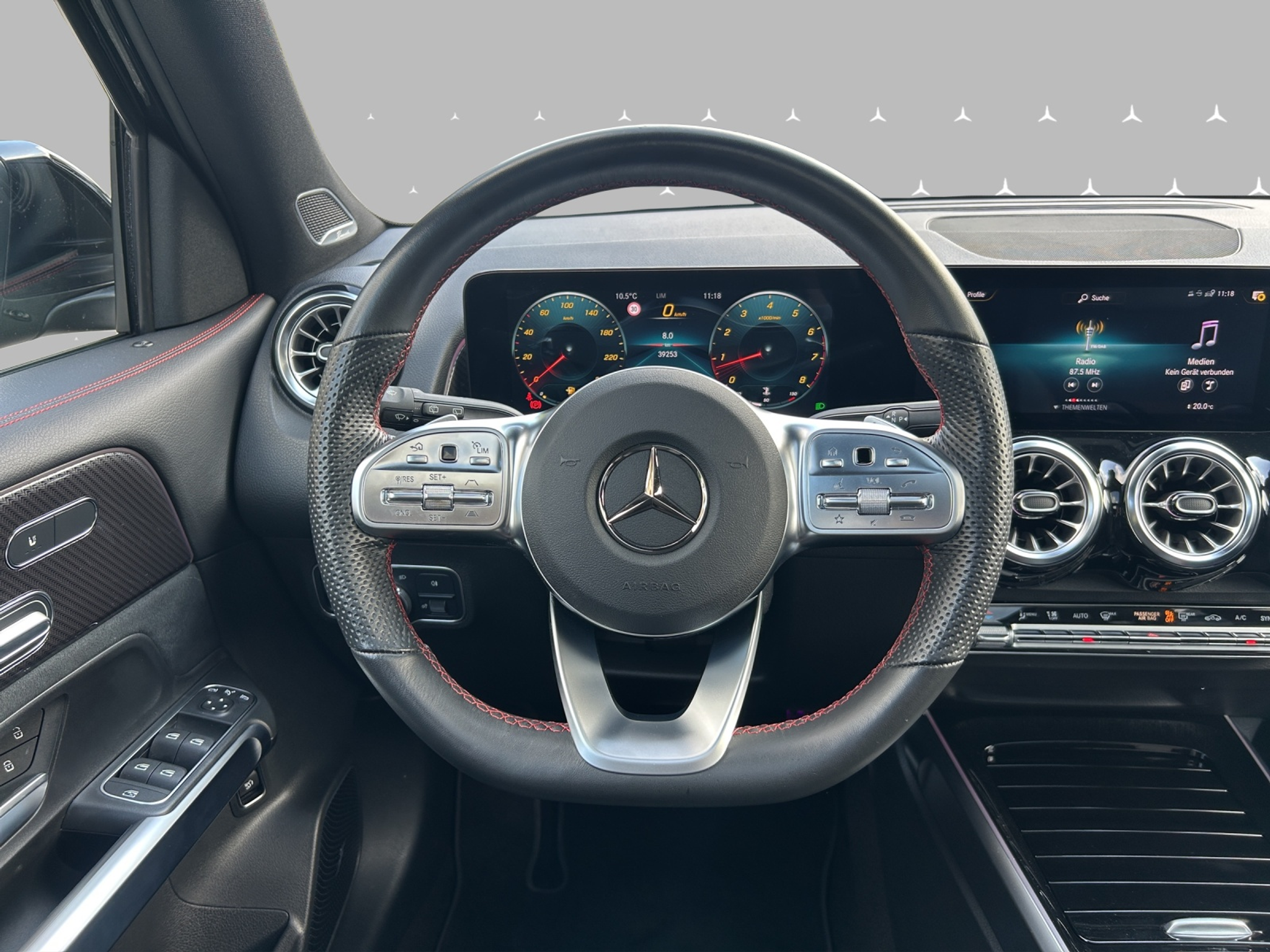 listing desktop thumbnail image 12