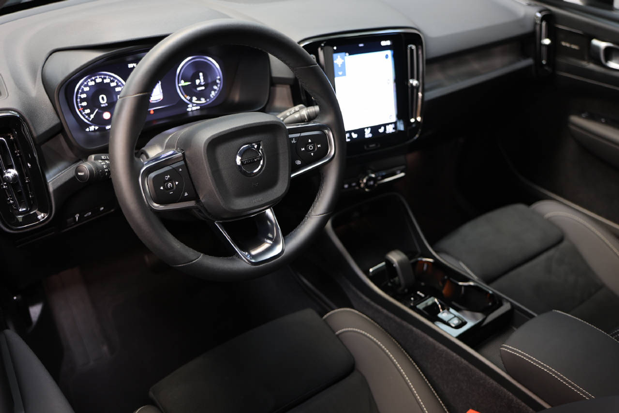 listing desktop thumbnail image 6