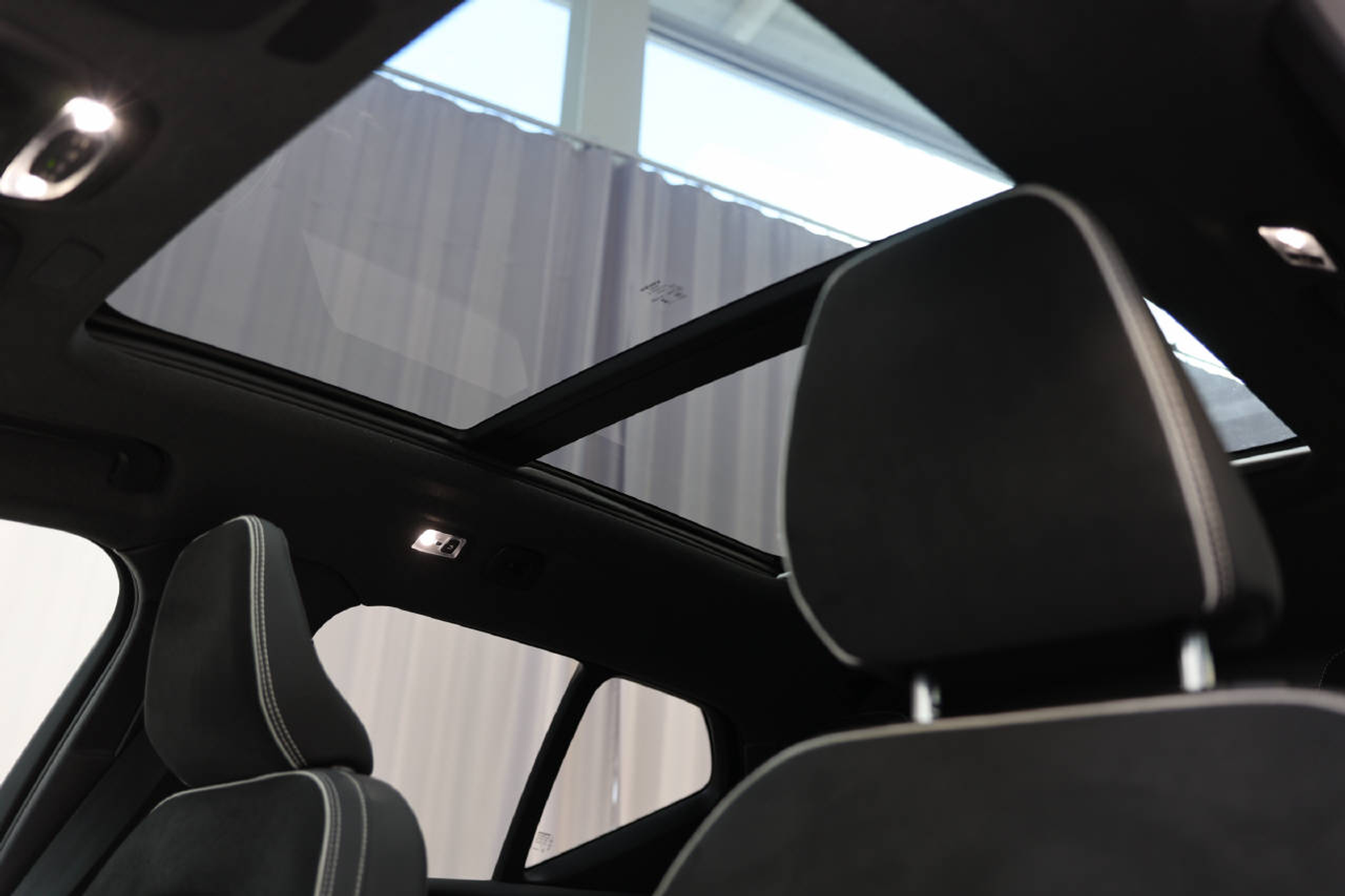 listing desktop thumbnail image 14