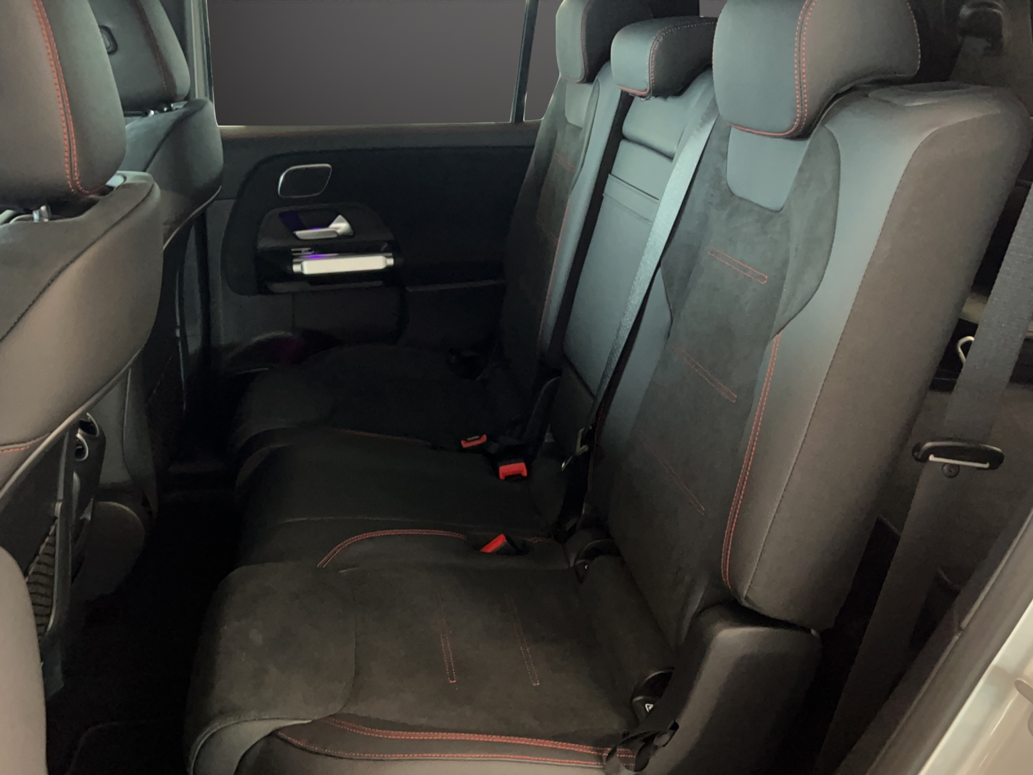 listing desktop thumbnail image 10