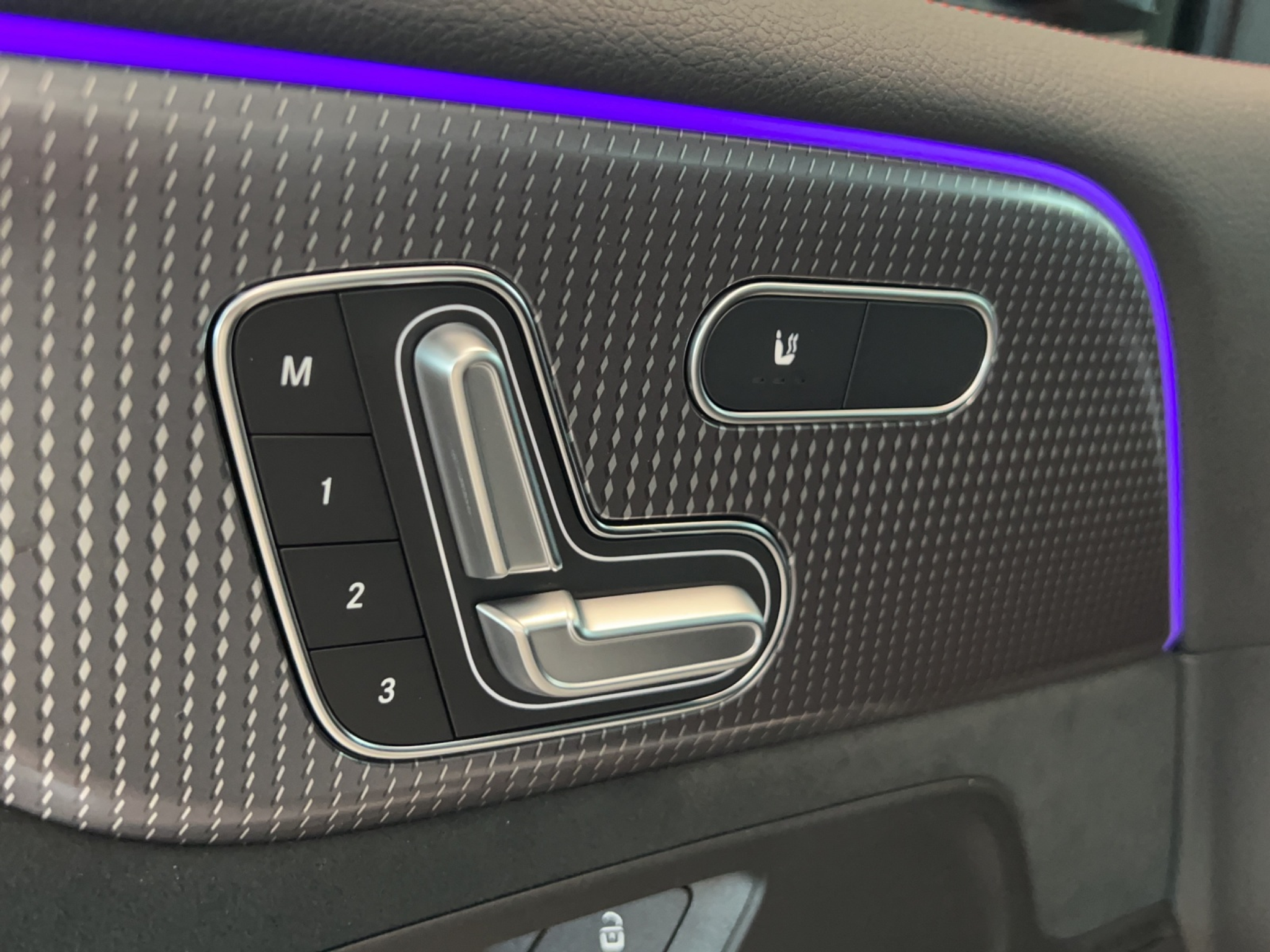 listing desktop thumbnail image 12