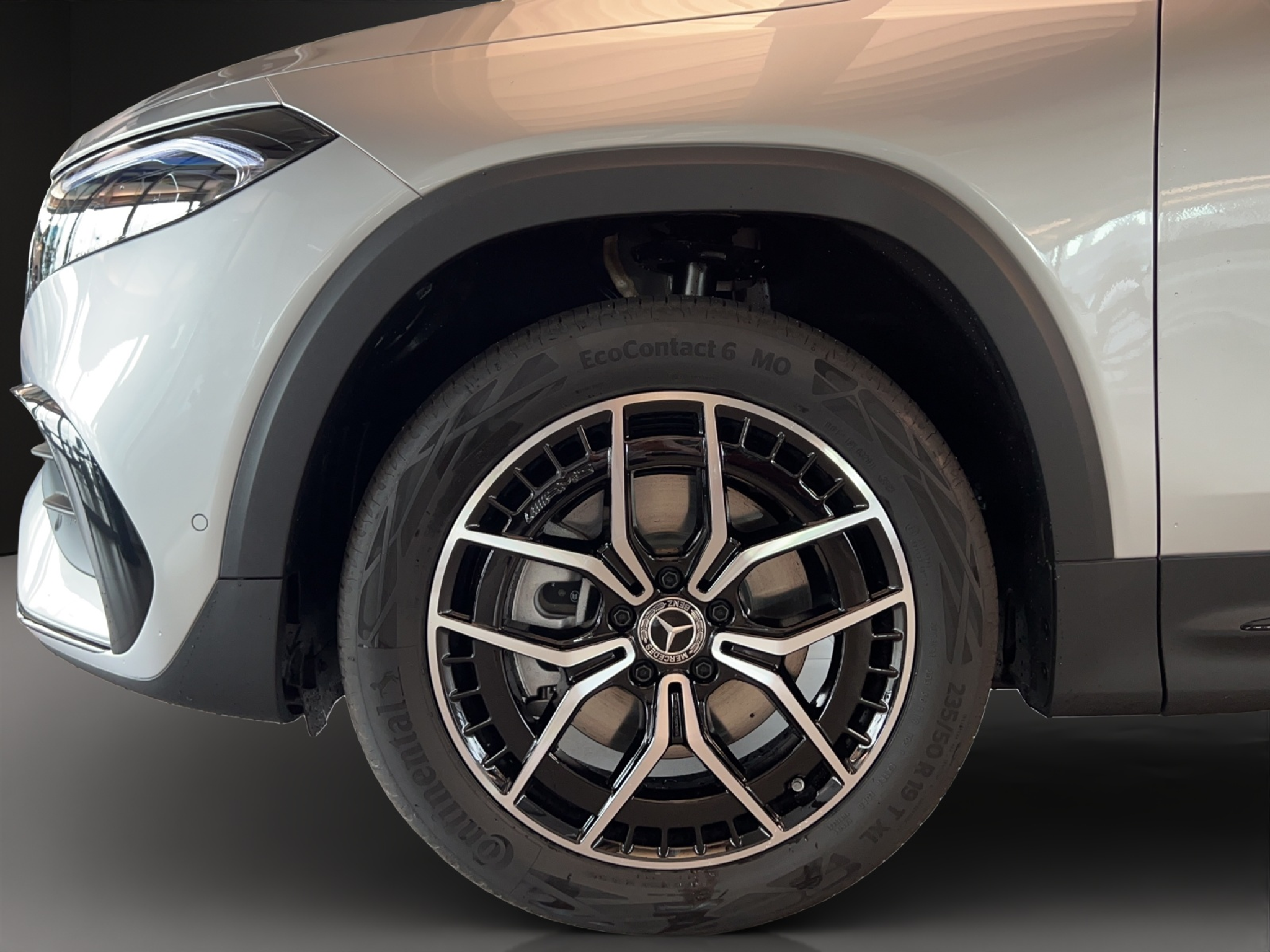 listing desktop thumbnail image 7