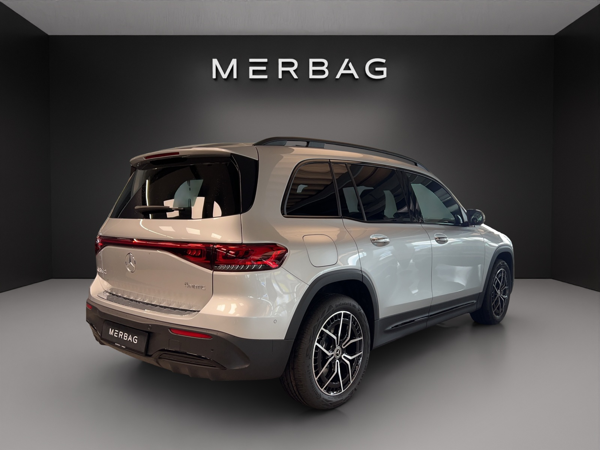 listing desktop thumbnail image 5