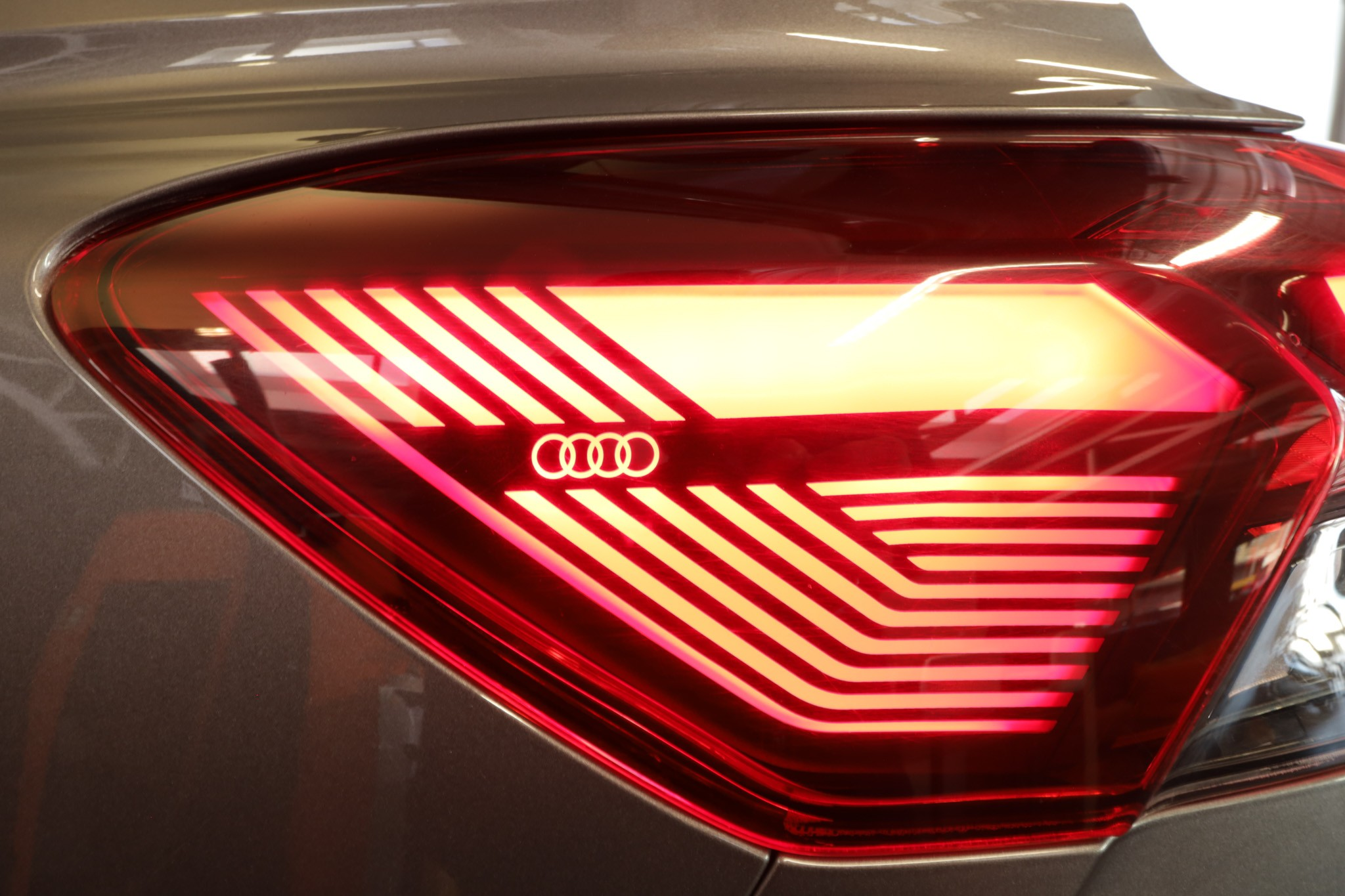 listing desktop thumbnail image 16