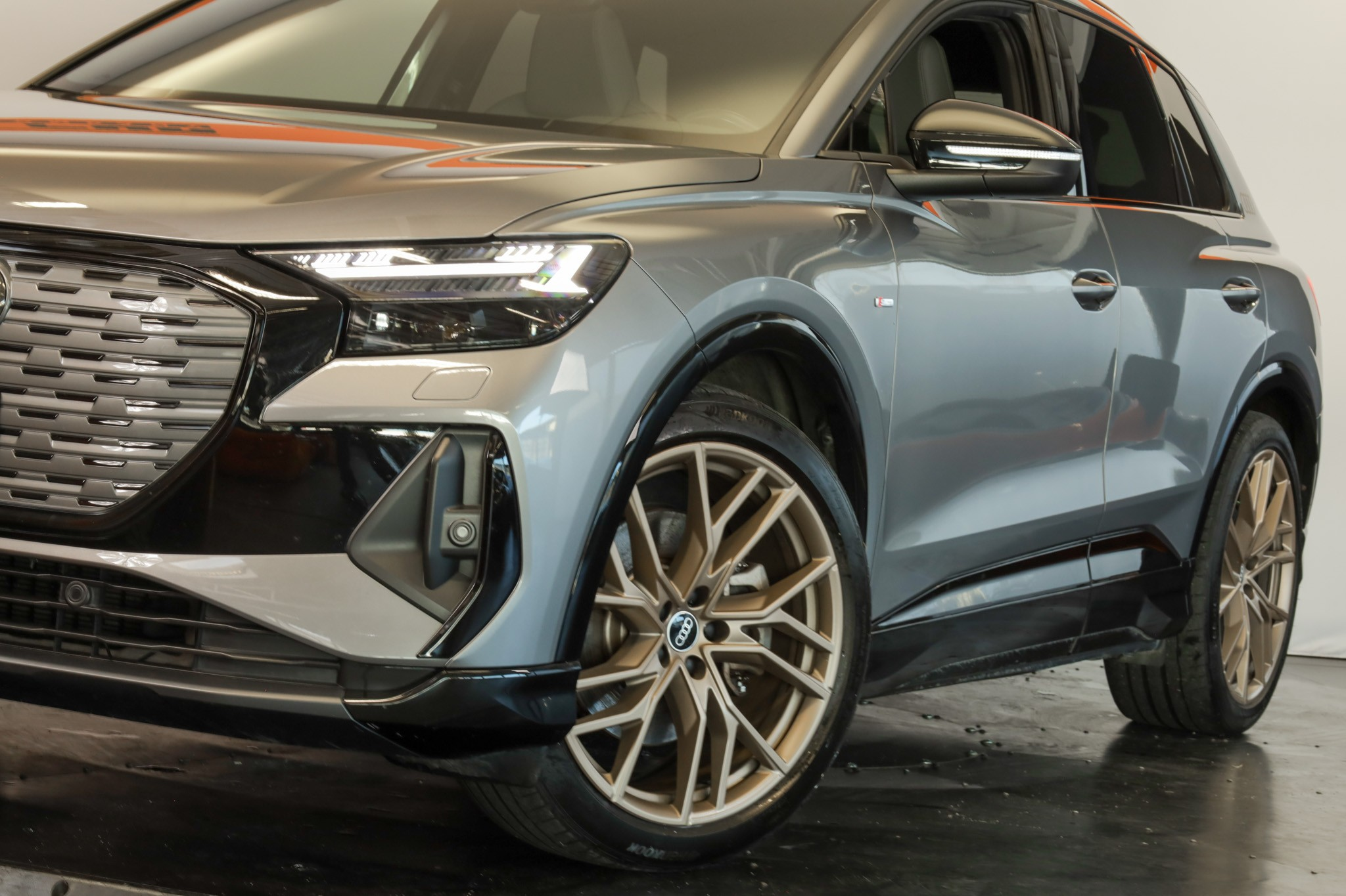 listing desktop thumbnail image 9