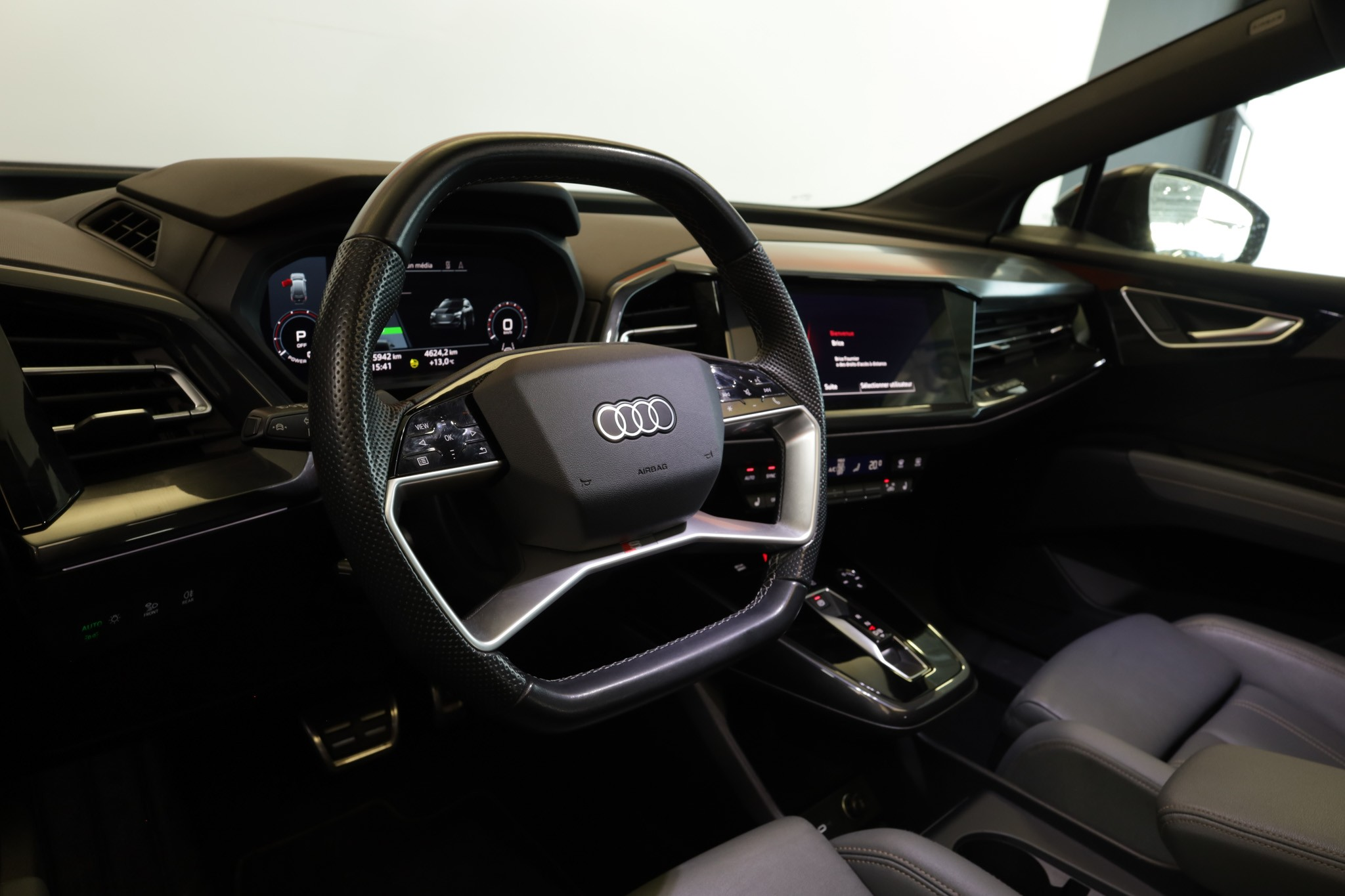 listing desktop thumbnail image 13