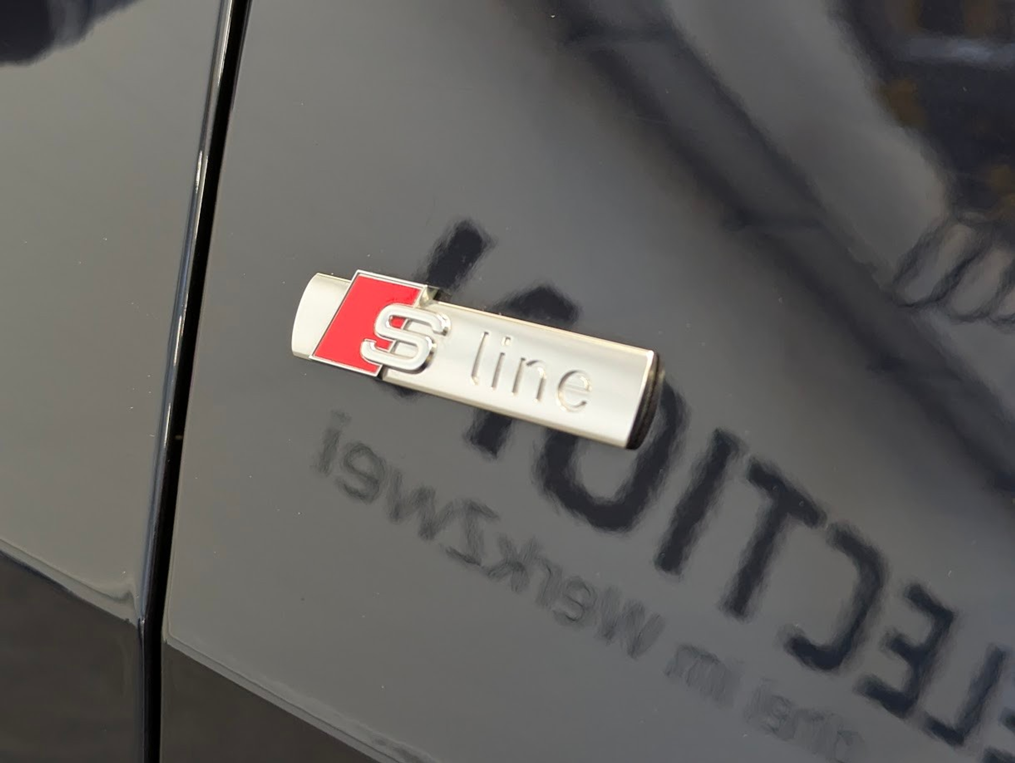 listing desktop thumbnail image 2