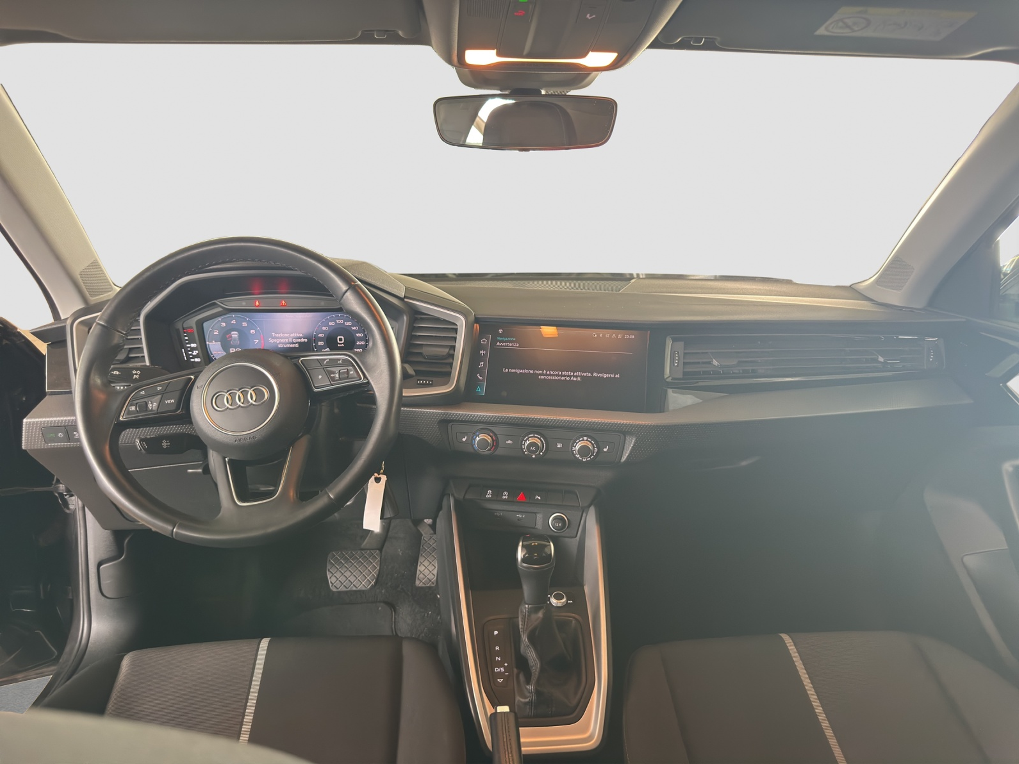 listing desktop thumbnail image 8